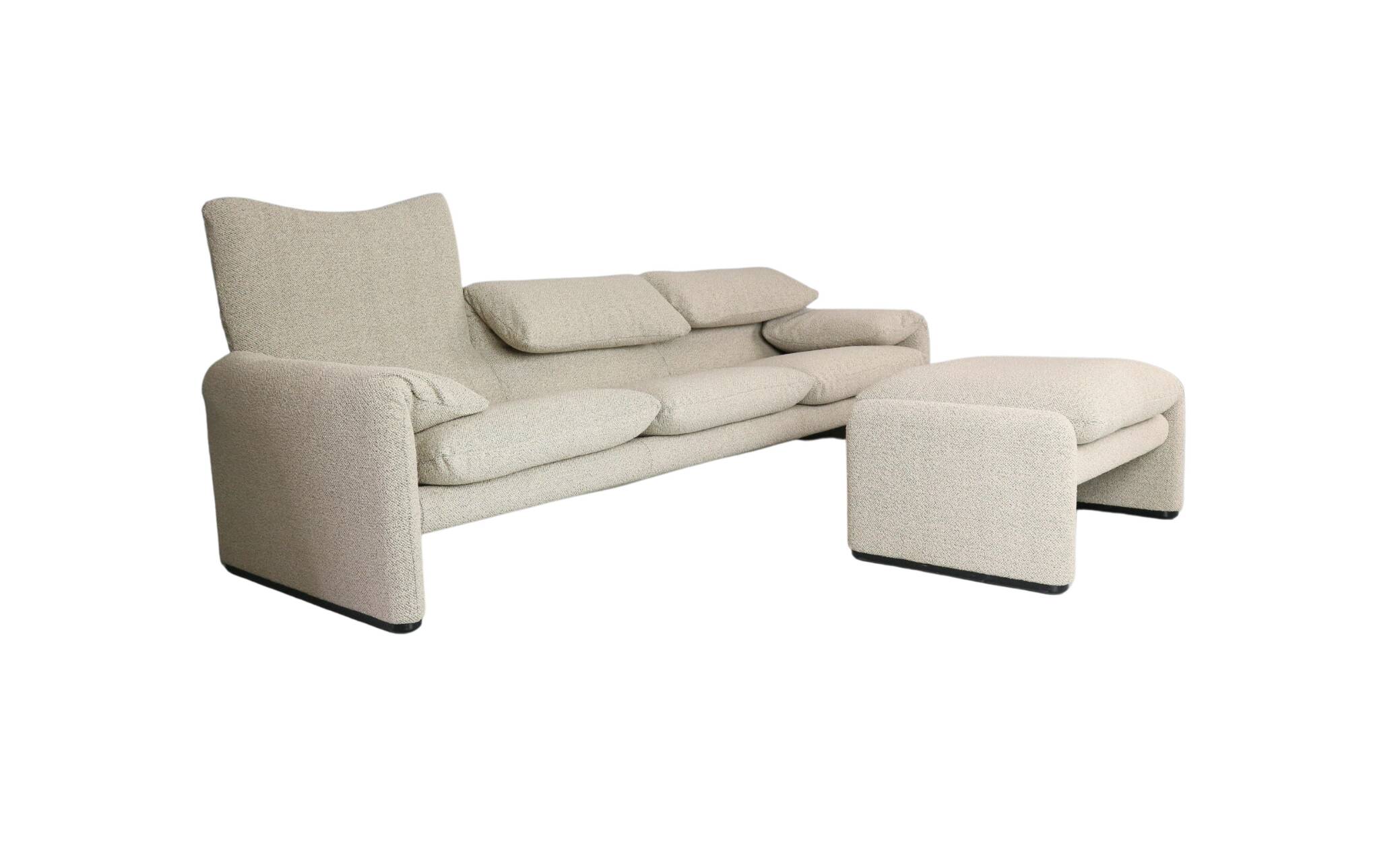 Vico Magistretti "Maralunga" 3-seater and footstool re-upholstered For Cassina
