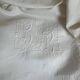 Drap ancien monogrammé BL - Toile métis "Fleur bleue"