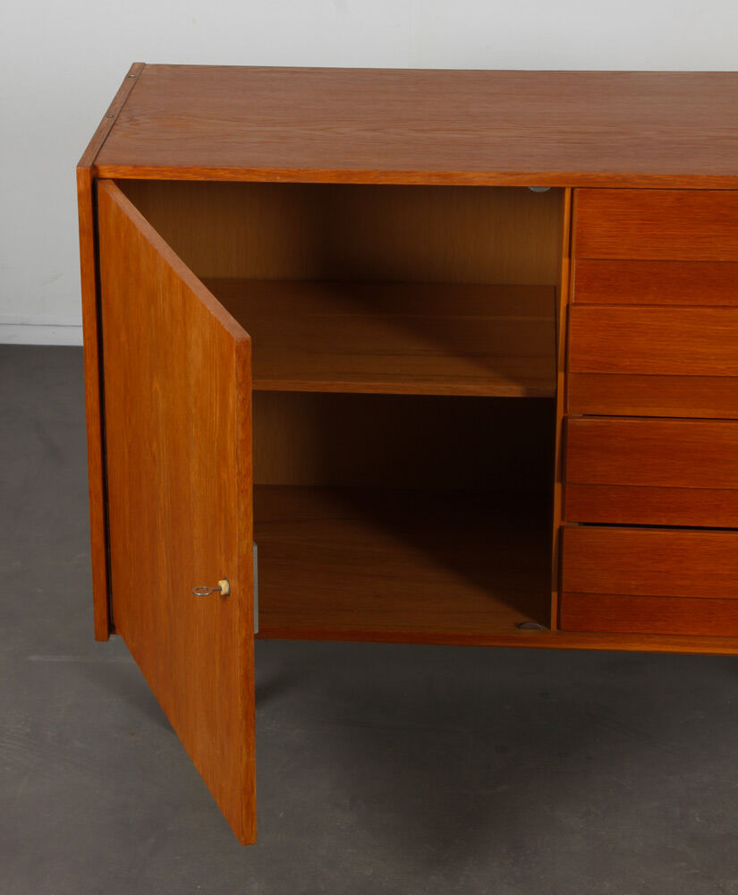 Buffet by Jiri Jiroutek, model U-458, 1960