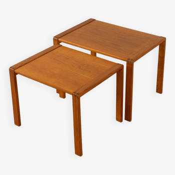 Tables gigognes des années 1960