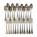 Christofle spoons and forks from the Chrysanthème model.