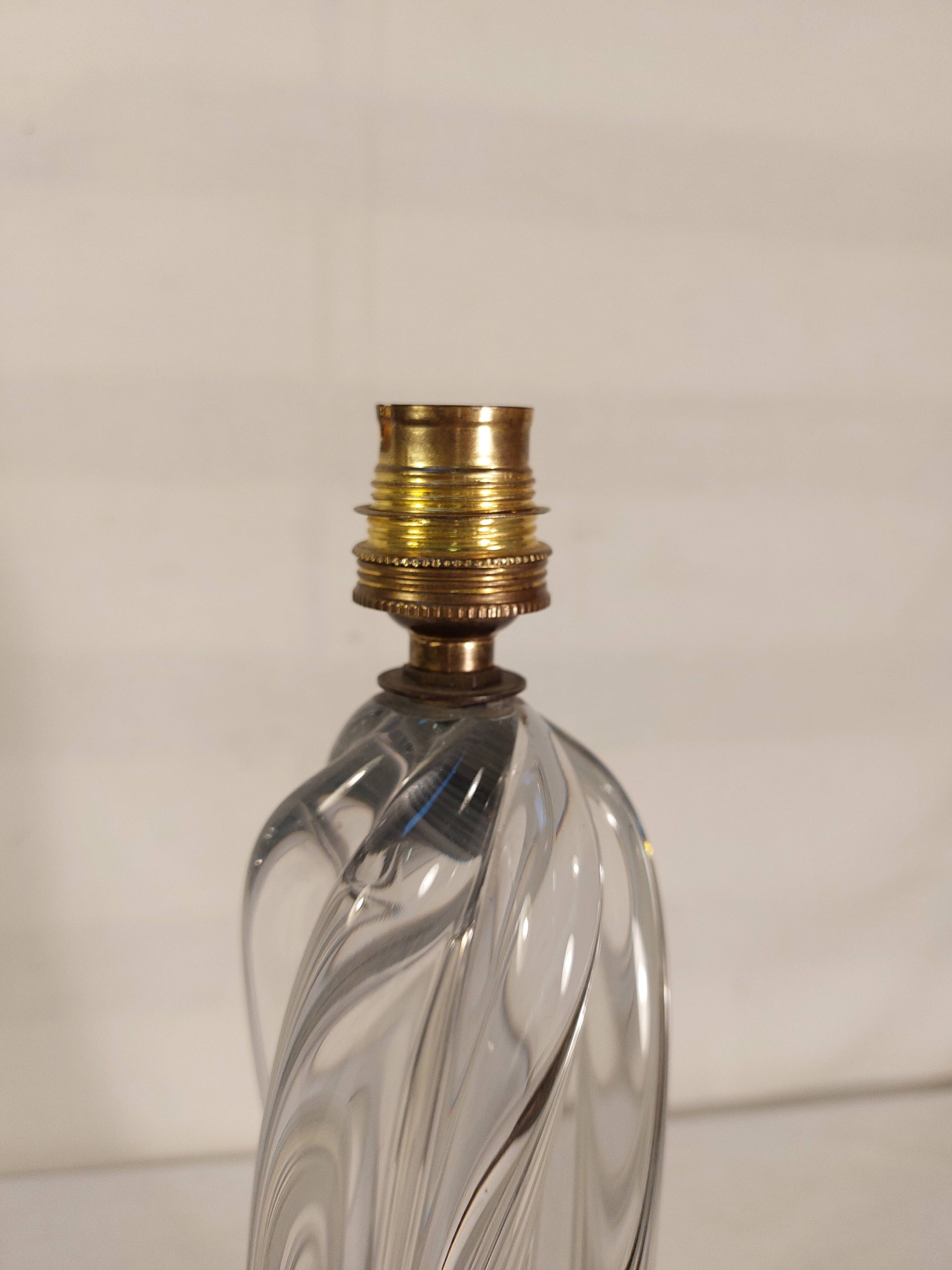 Twisted crystal lamp base signed vannes france 30cm