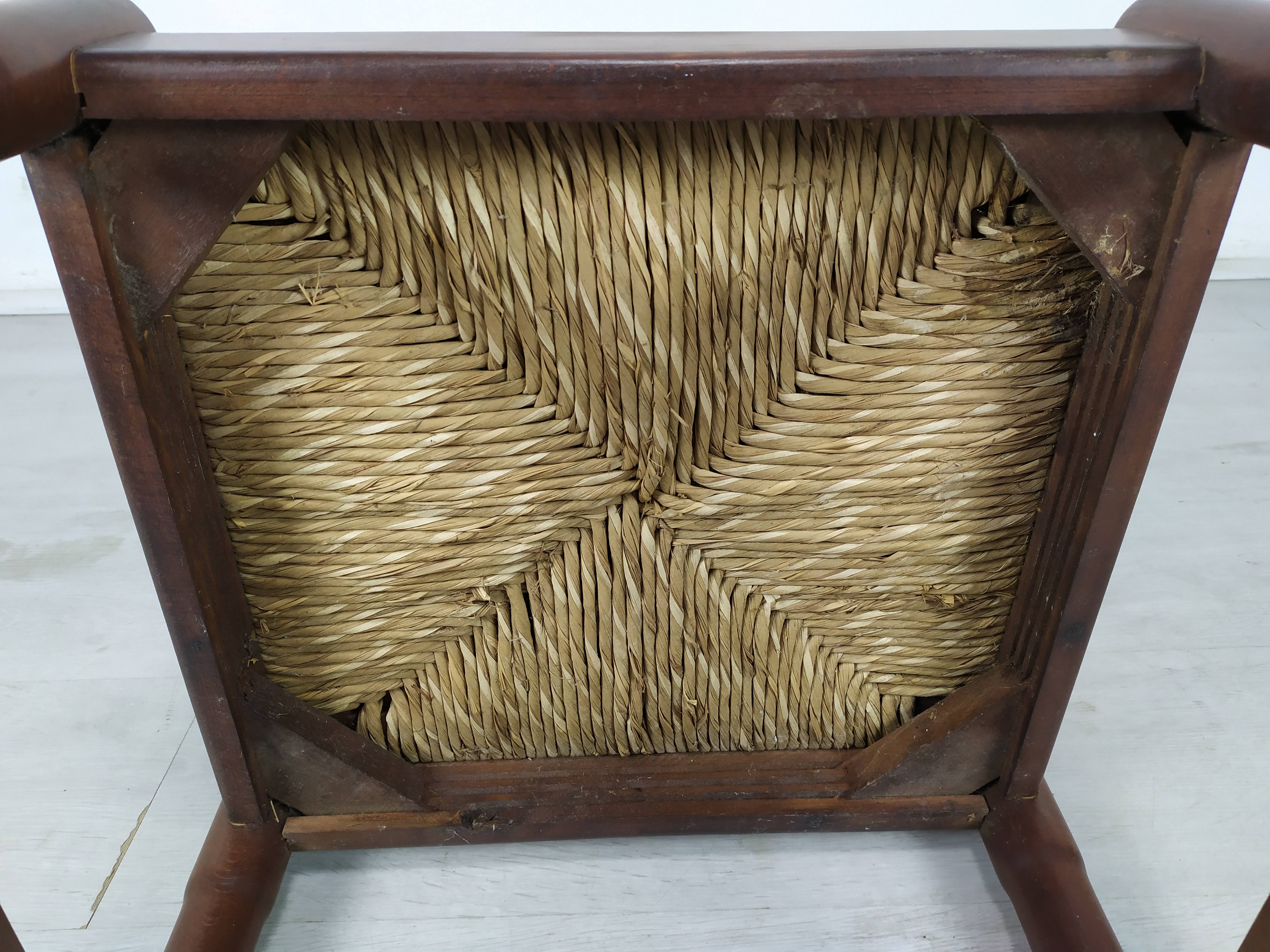 Vintage mulched chairs