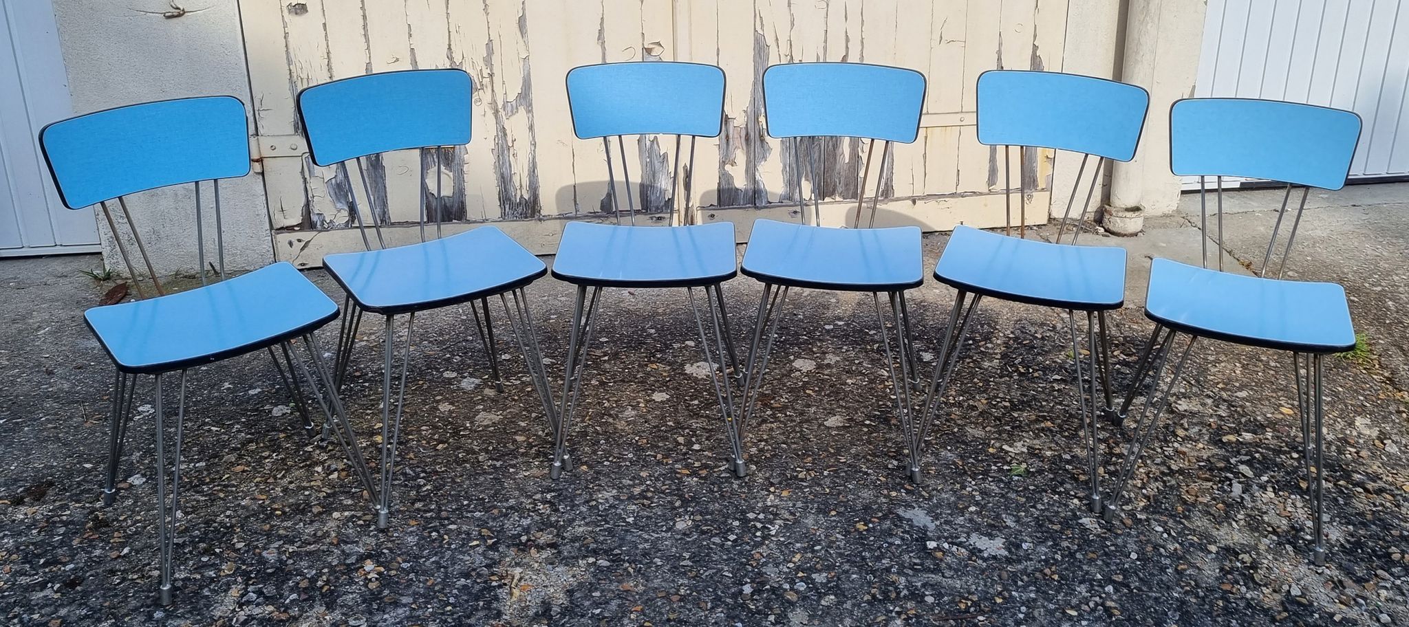 Large blue formica table, SIF brand, vintage, eiffel legs, and its 6 chairs, 50s