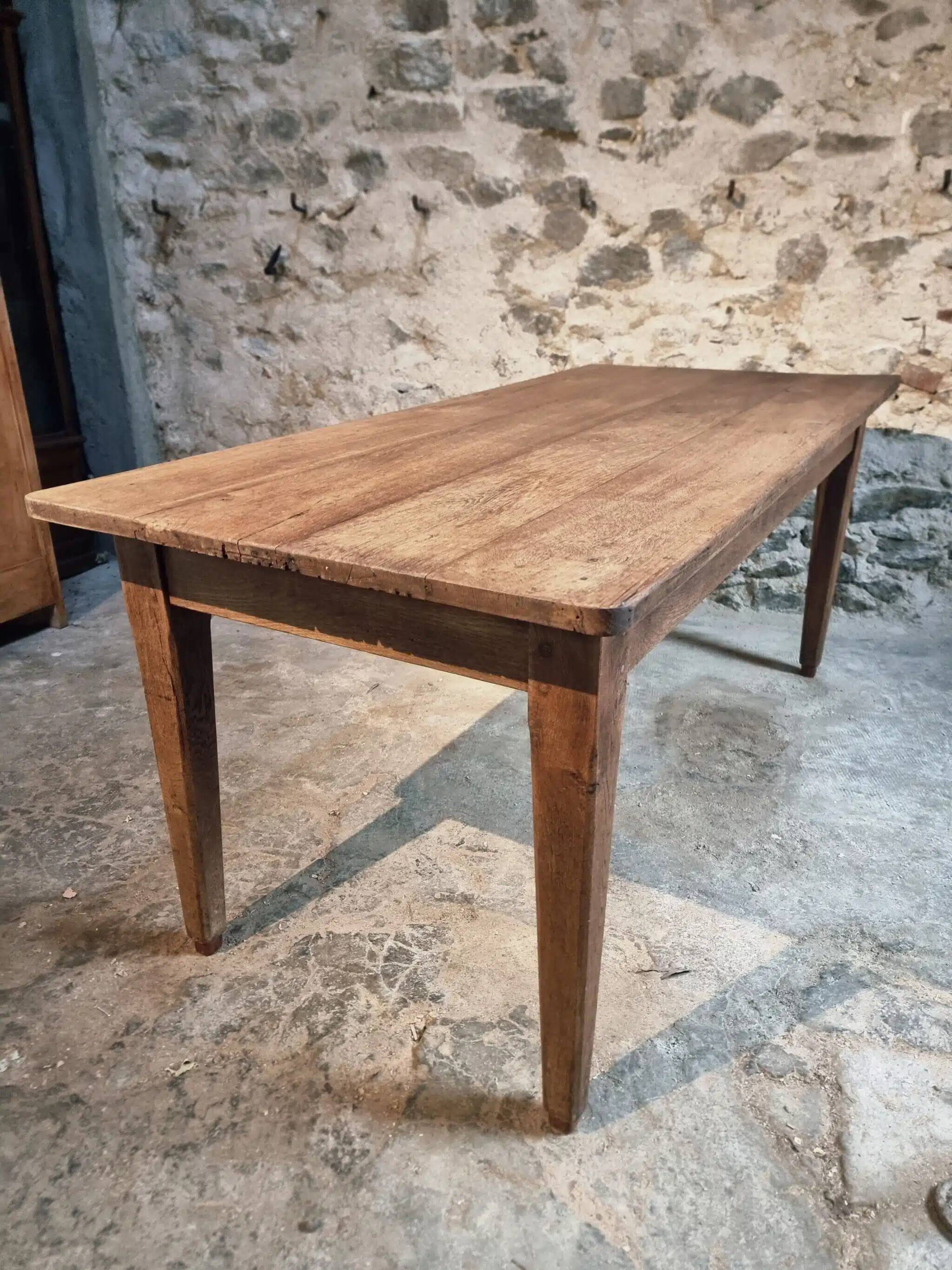 Antique French oak dining table – circa 1900 – farmhouse table with drawer