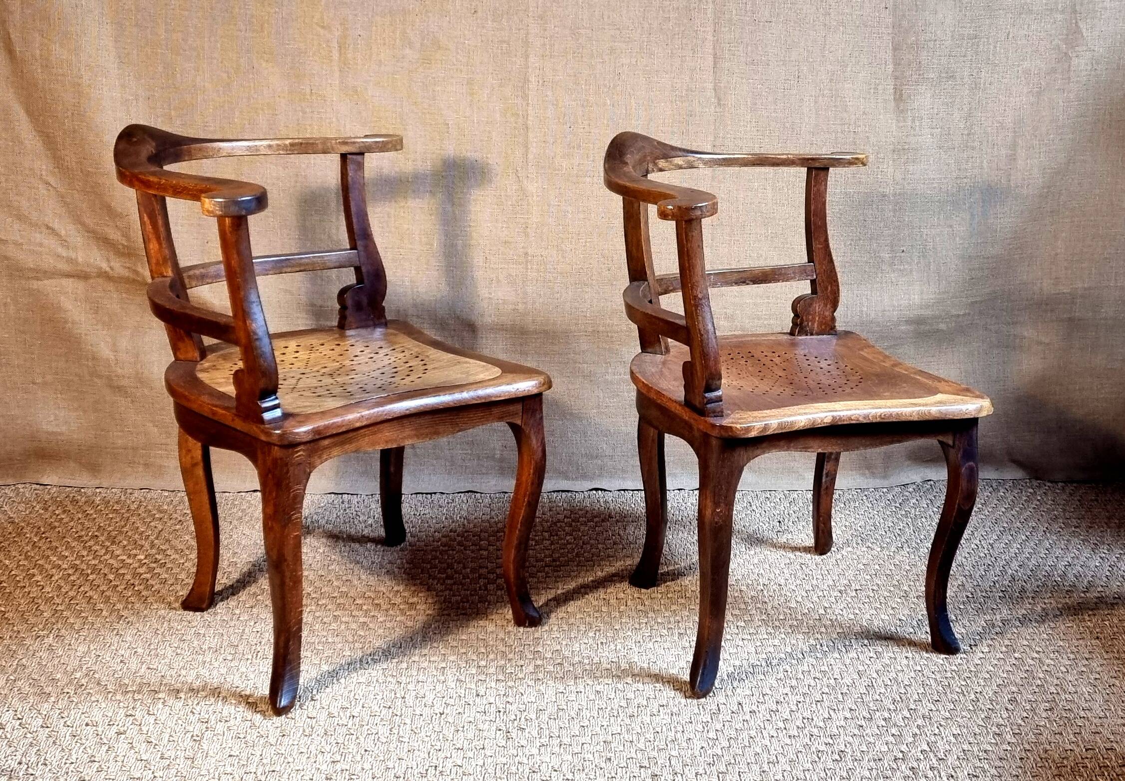 Pair of 1900 living room armchairs with bistro seating