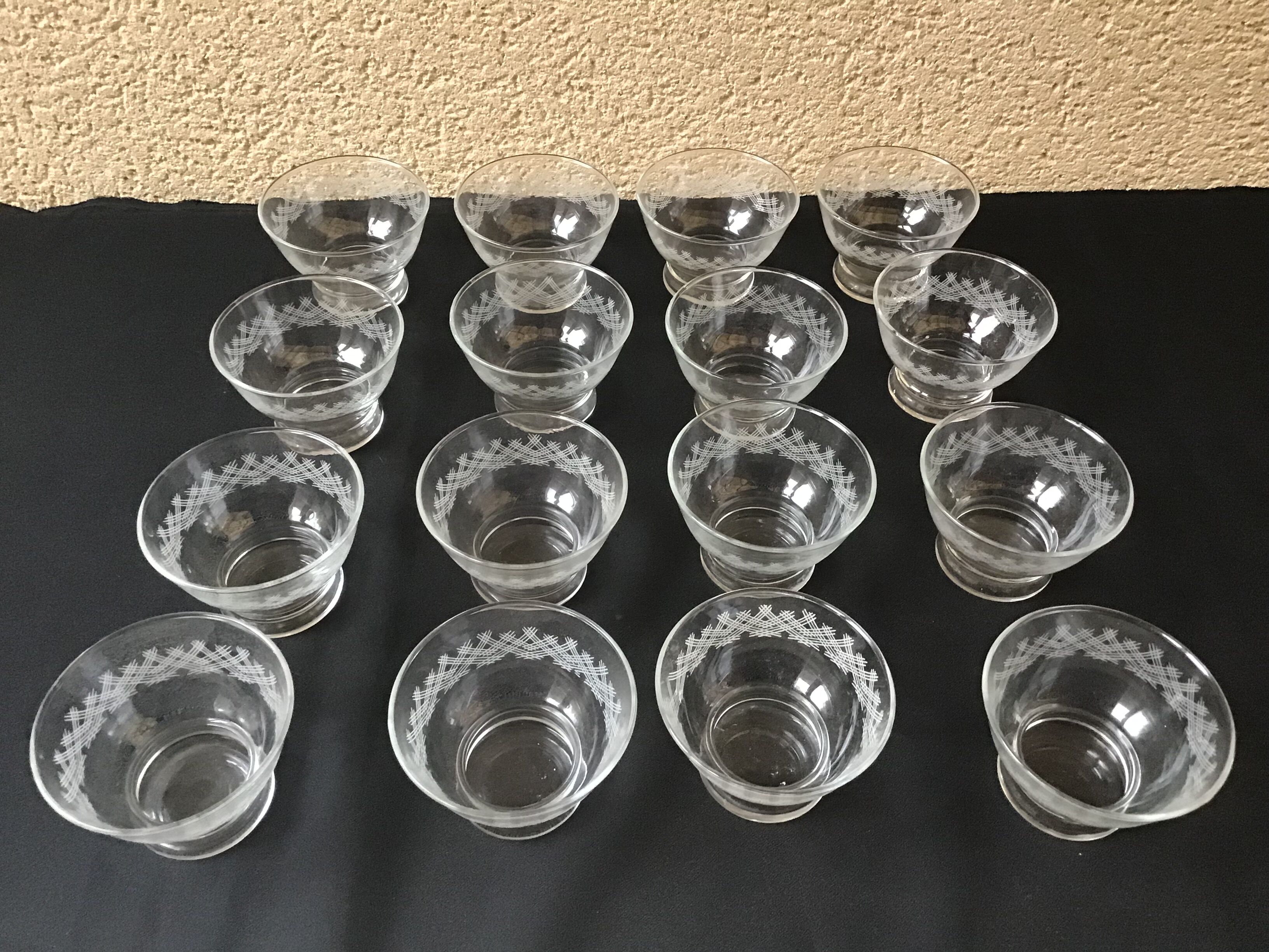 Lot of 16 glass cups vintage 60 glass pressed engraved