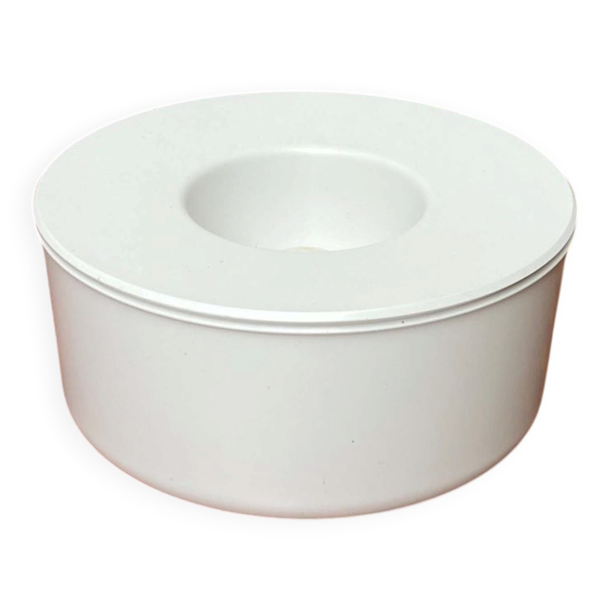 White melamine ashtray, mid-century Swedish design by Gunnar Larson for Gustavsberg, 1960s.