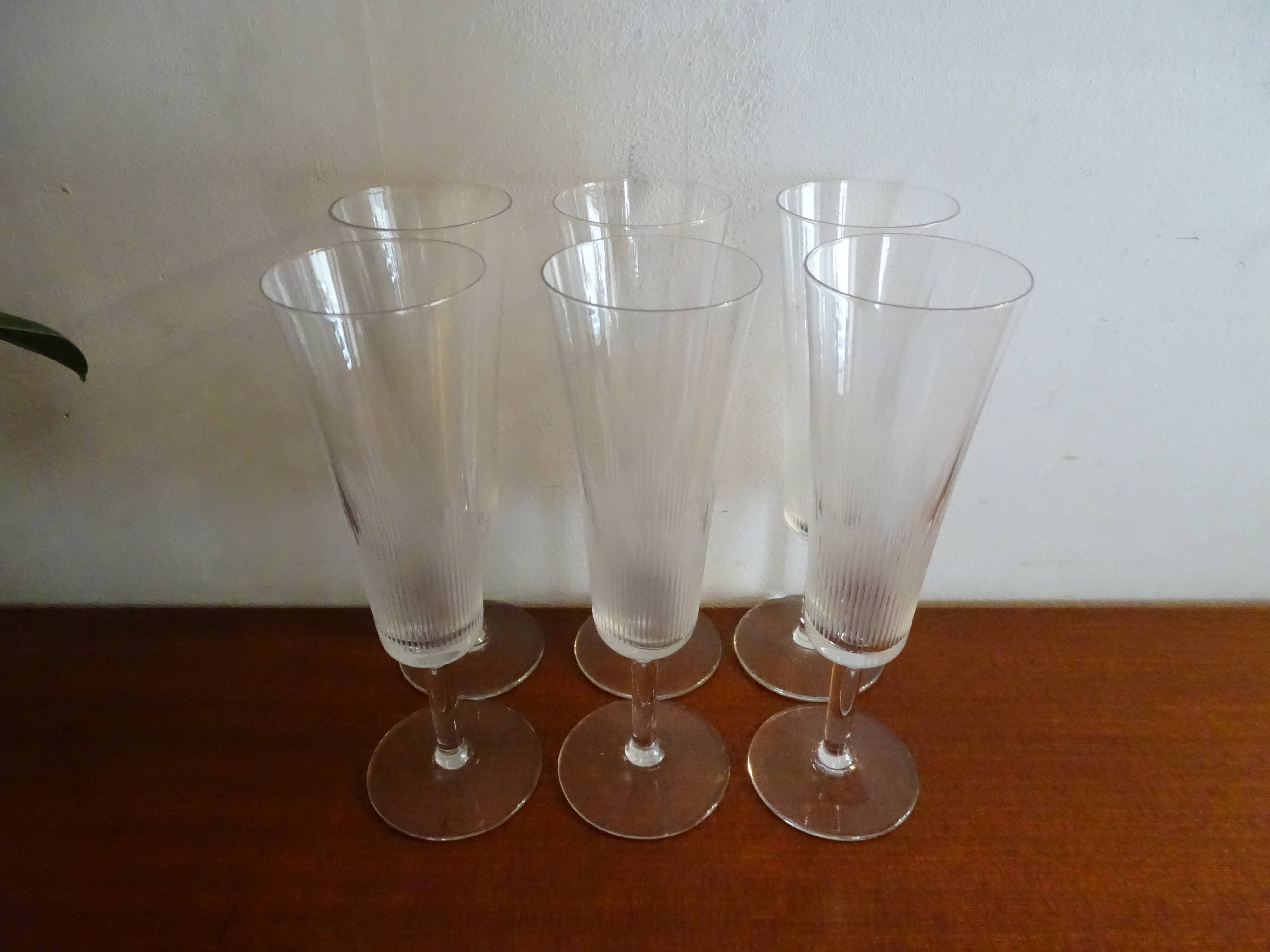 6 flutes champagne crystal cut art deco style