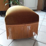 Yellow gold velvet pouf
