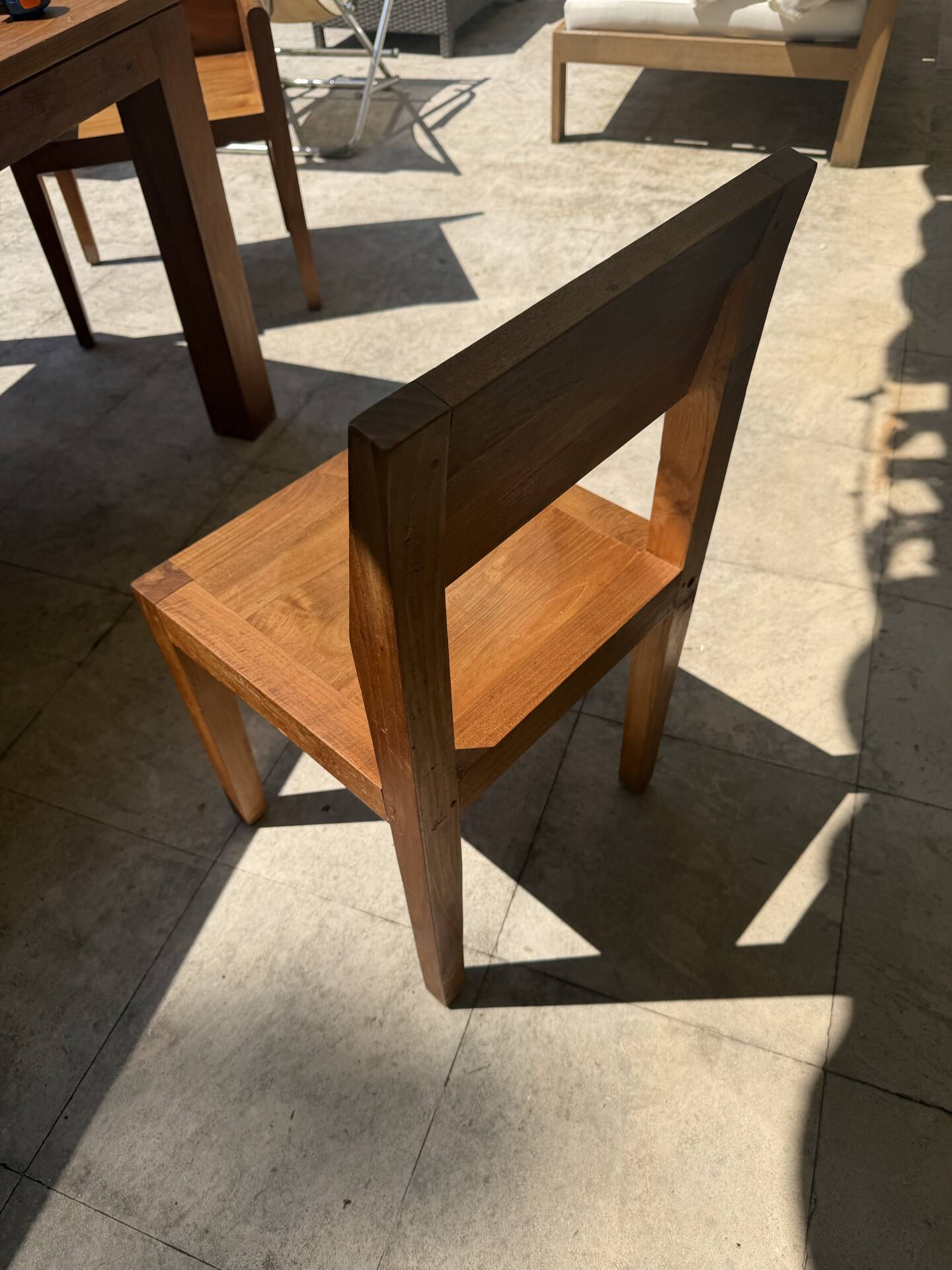 Set of 4 Ethnicraft teak chairs