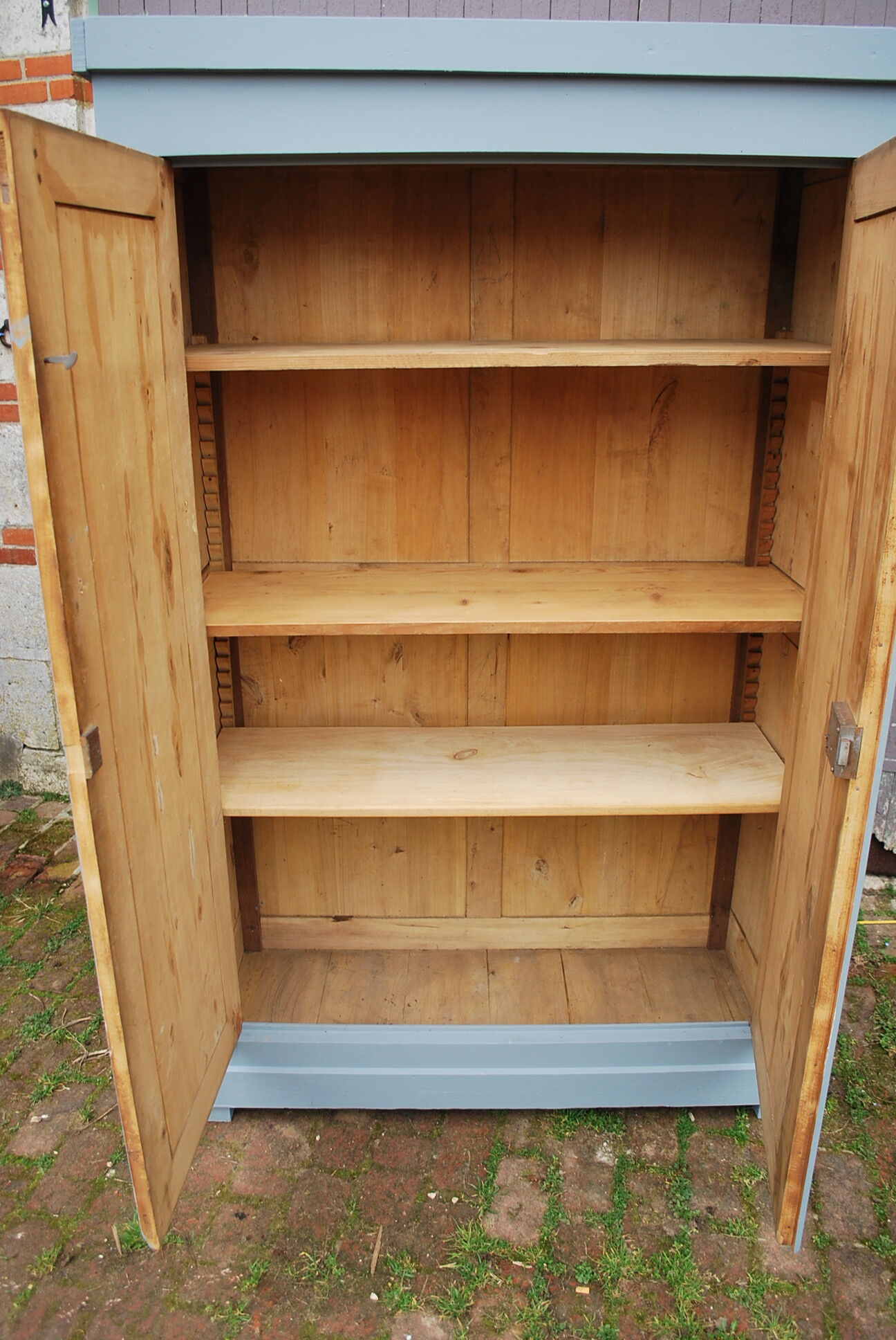 Cupboard