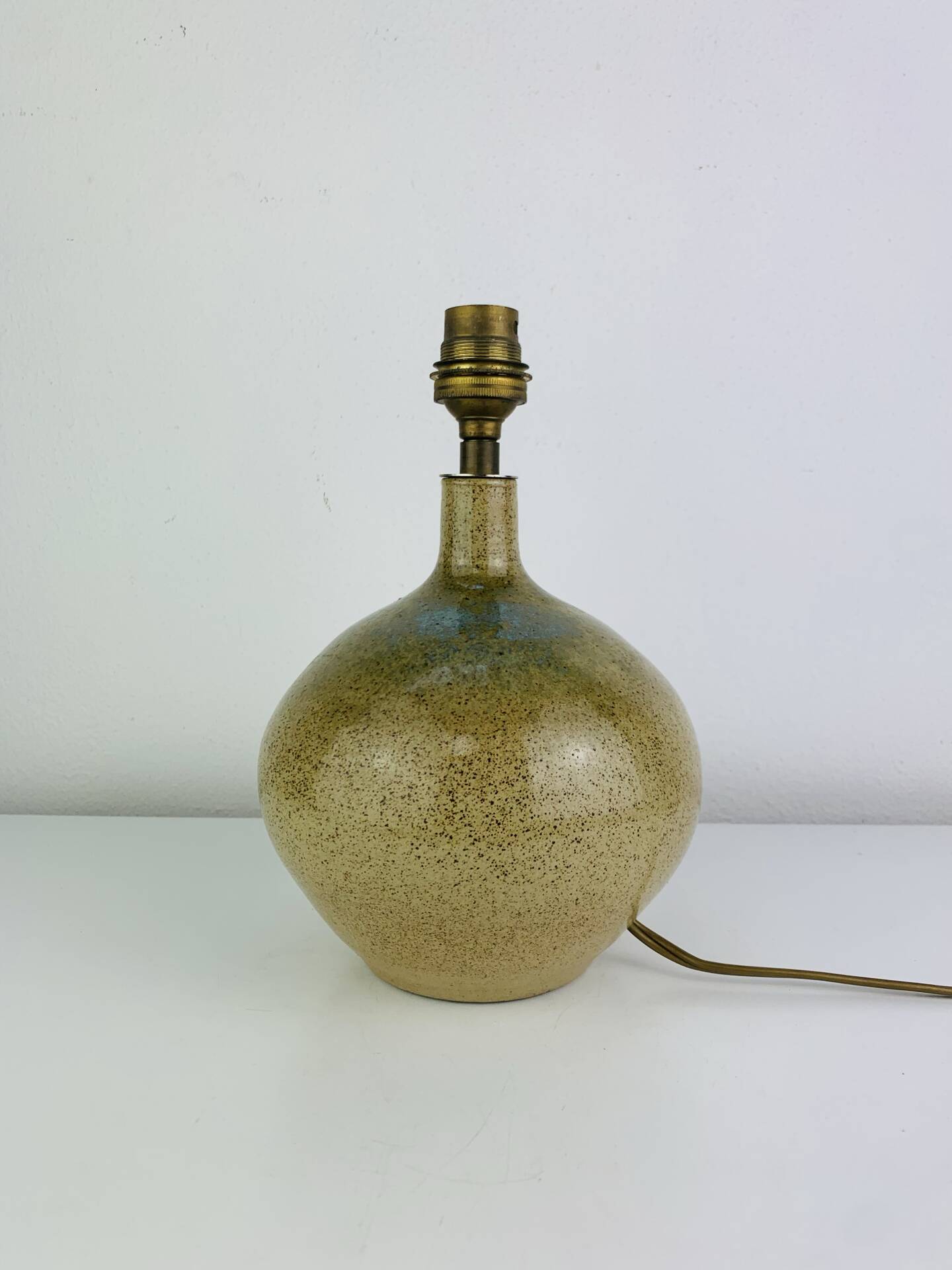 Vintage stoneware globe lamp