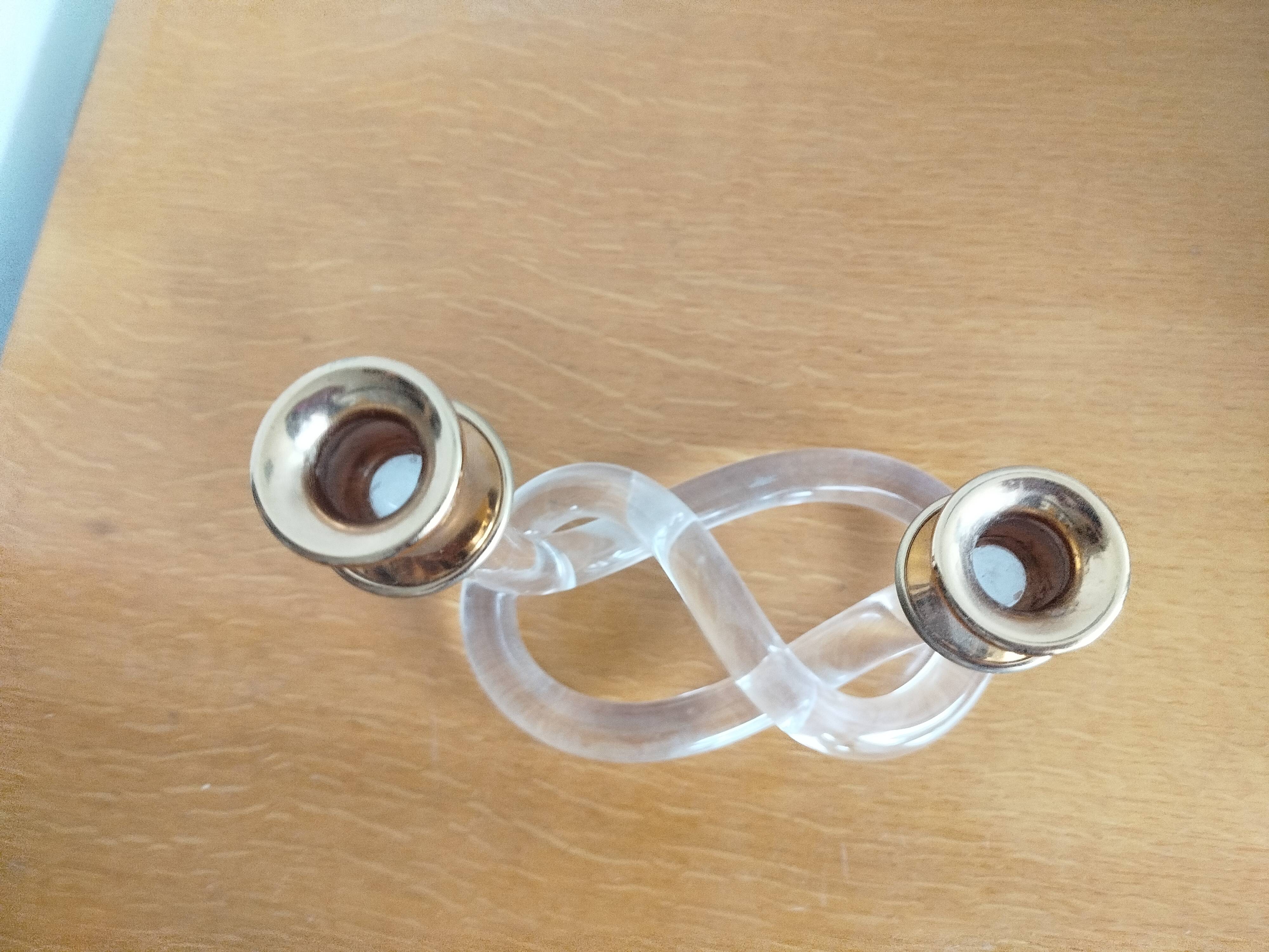 Dorothy Thorpe "Pretzel" candlestick in lucite and gilded brass 70s
