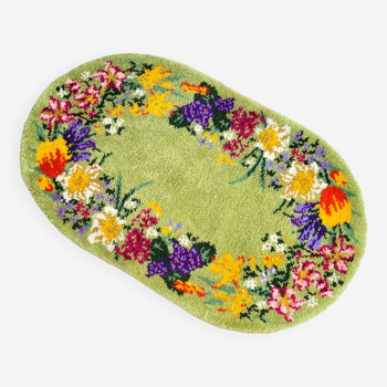 Oval rug from the 70s in pure wool 144x88cm