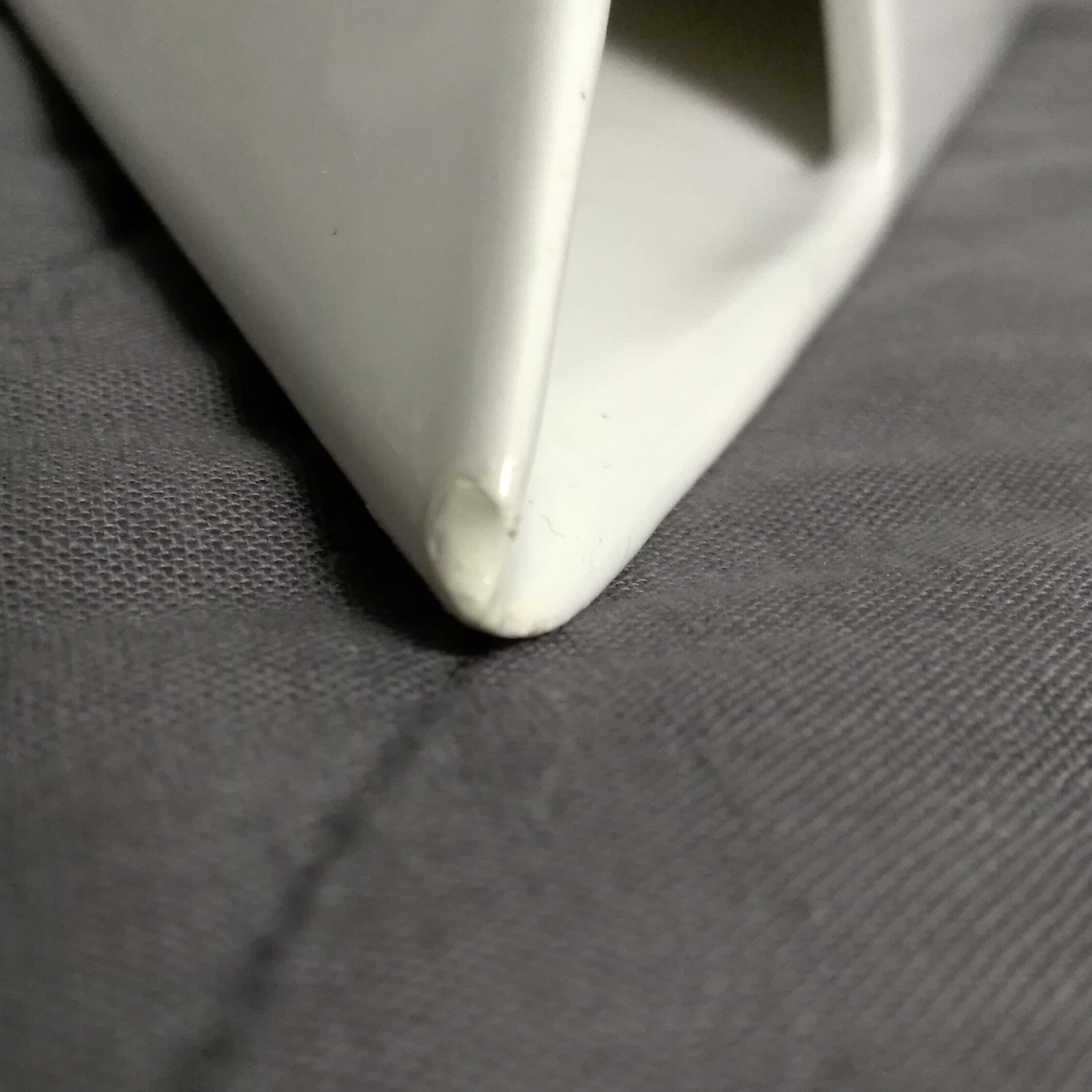 Pitcher Post Modern Salins Studio 80s