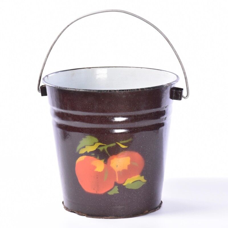Vintage enameled bucket
