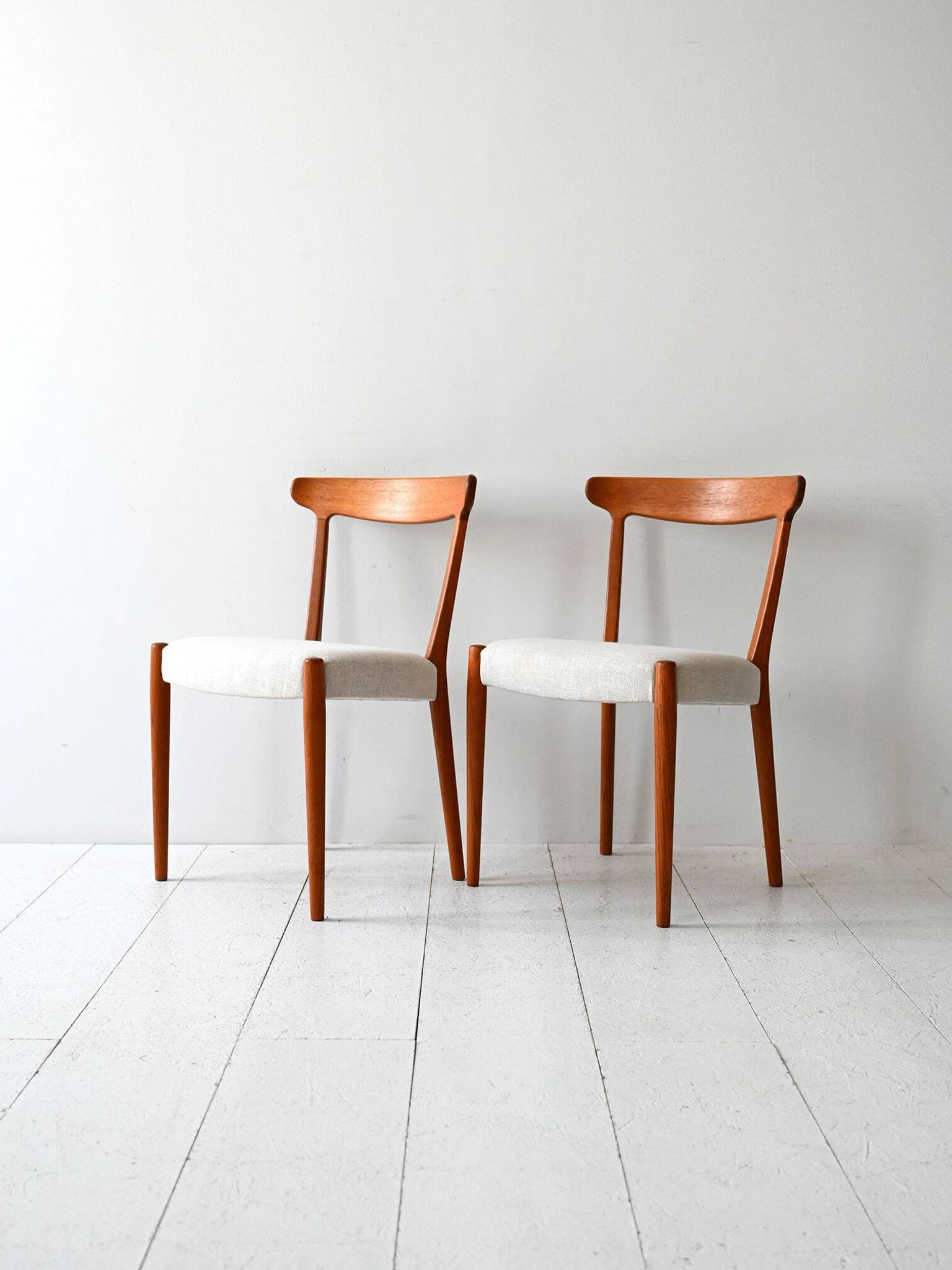 Pair of 1960s Scandinavian Teak Chairs with Curved Back