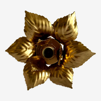 Golden flower wall lamp