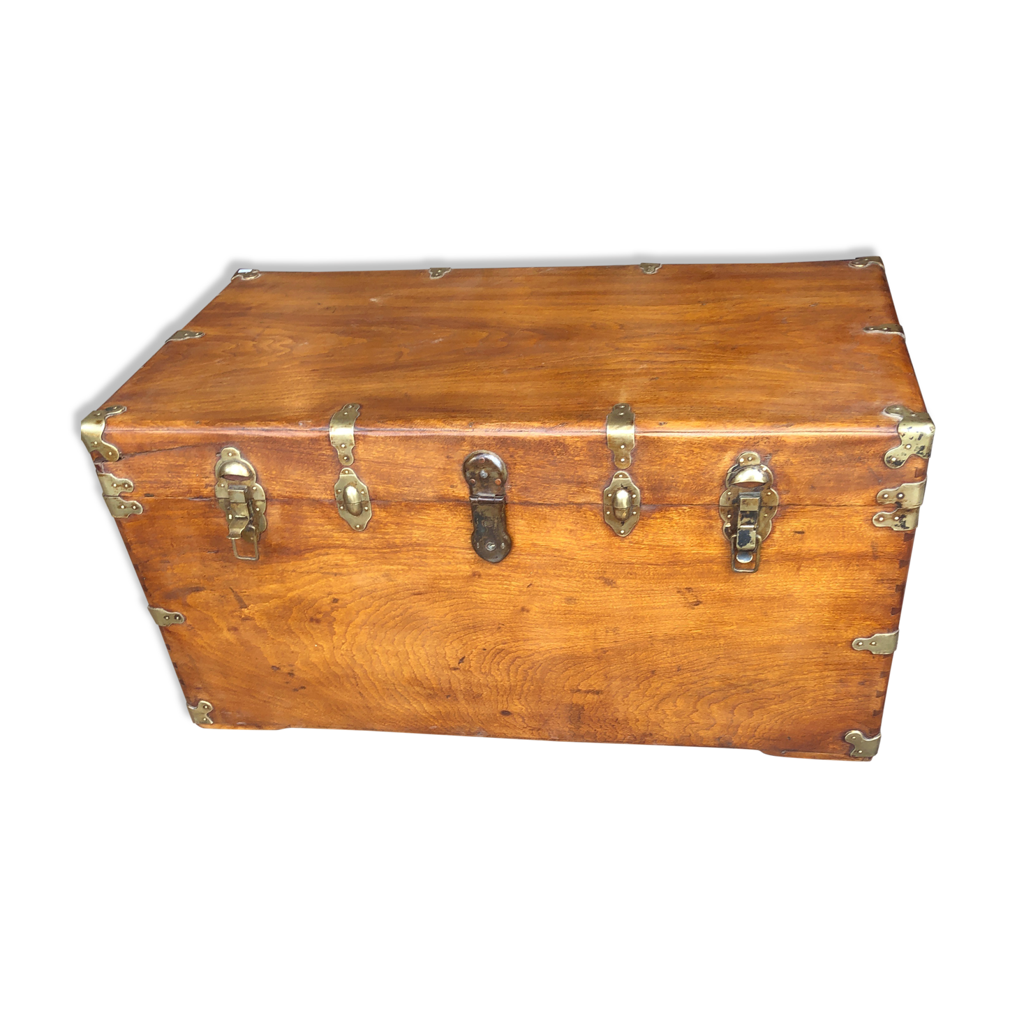 Camphor chest