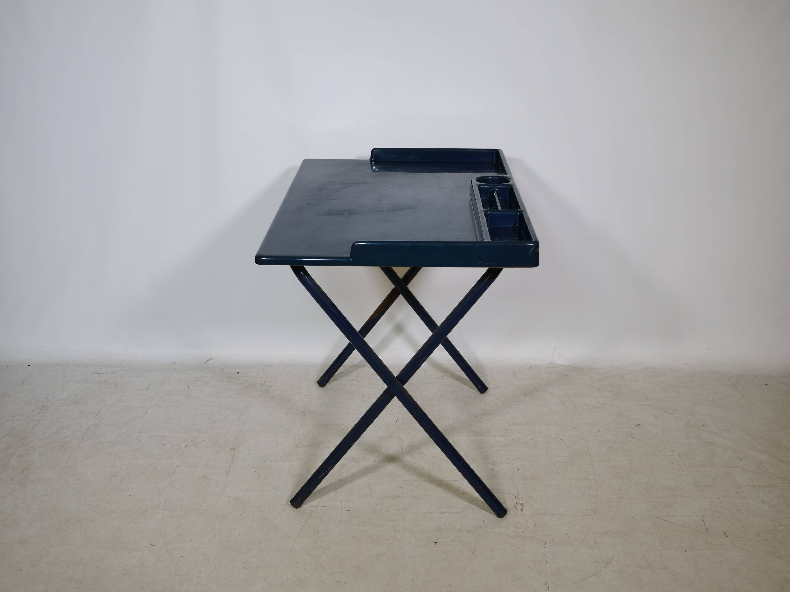 Space Age Industrial Desk in Metal, France, 1980s