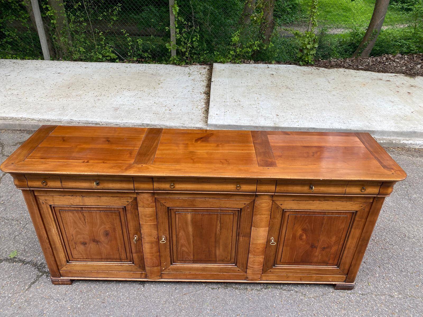 Louis Philippe solid oak sideboard with 3 drawers and 3 doors