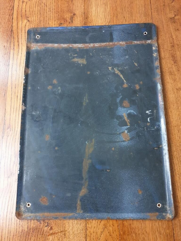 Enamelled plate wines of postillon