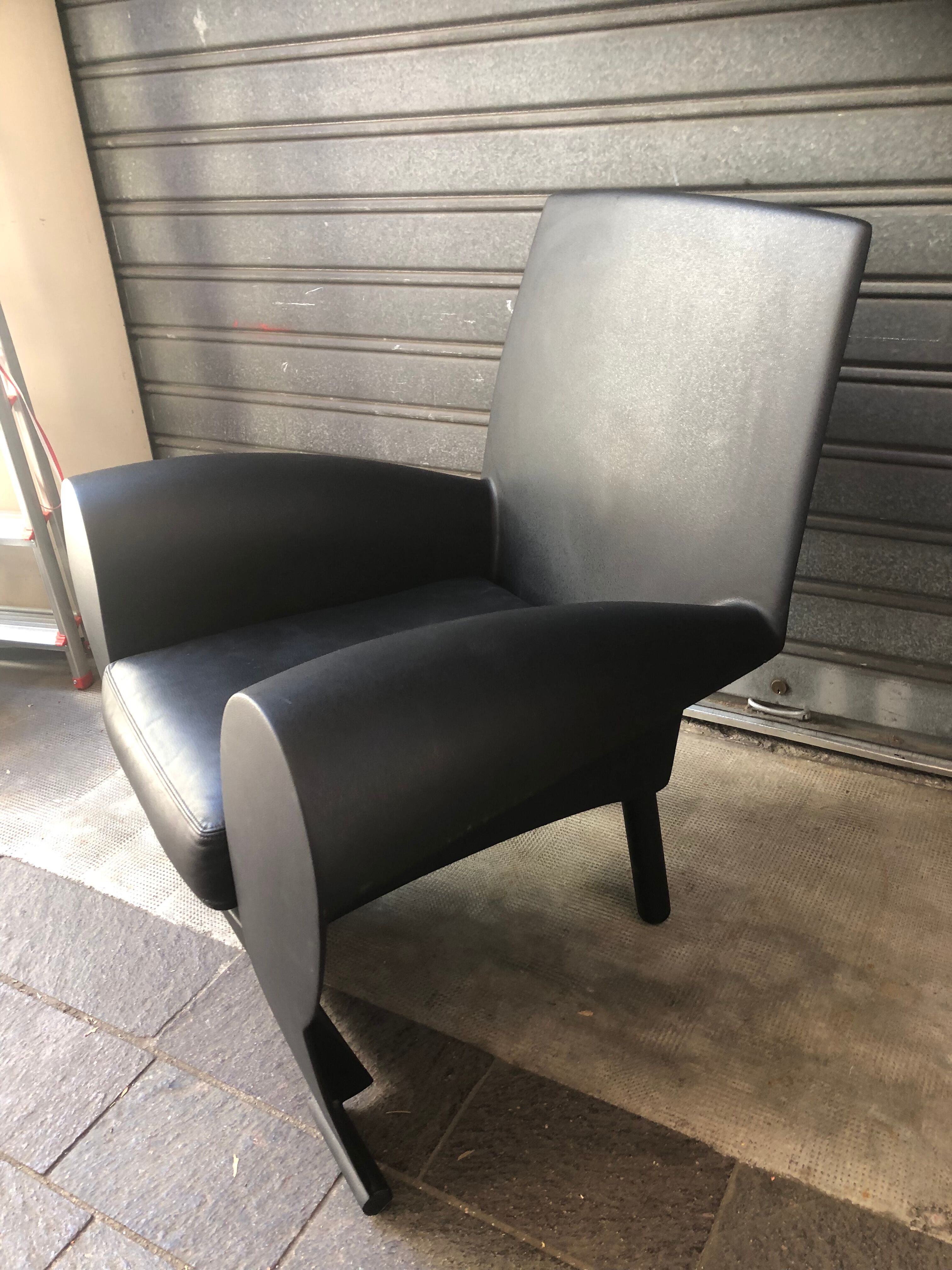 Armchair "Richard III" by Philippe Starck publisher Baleri