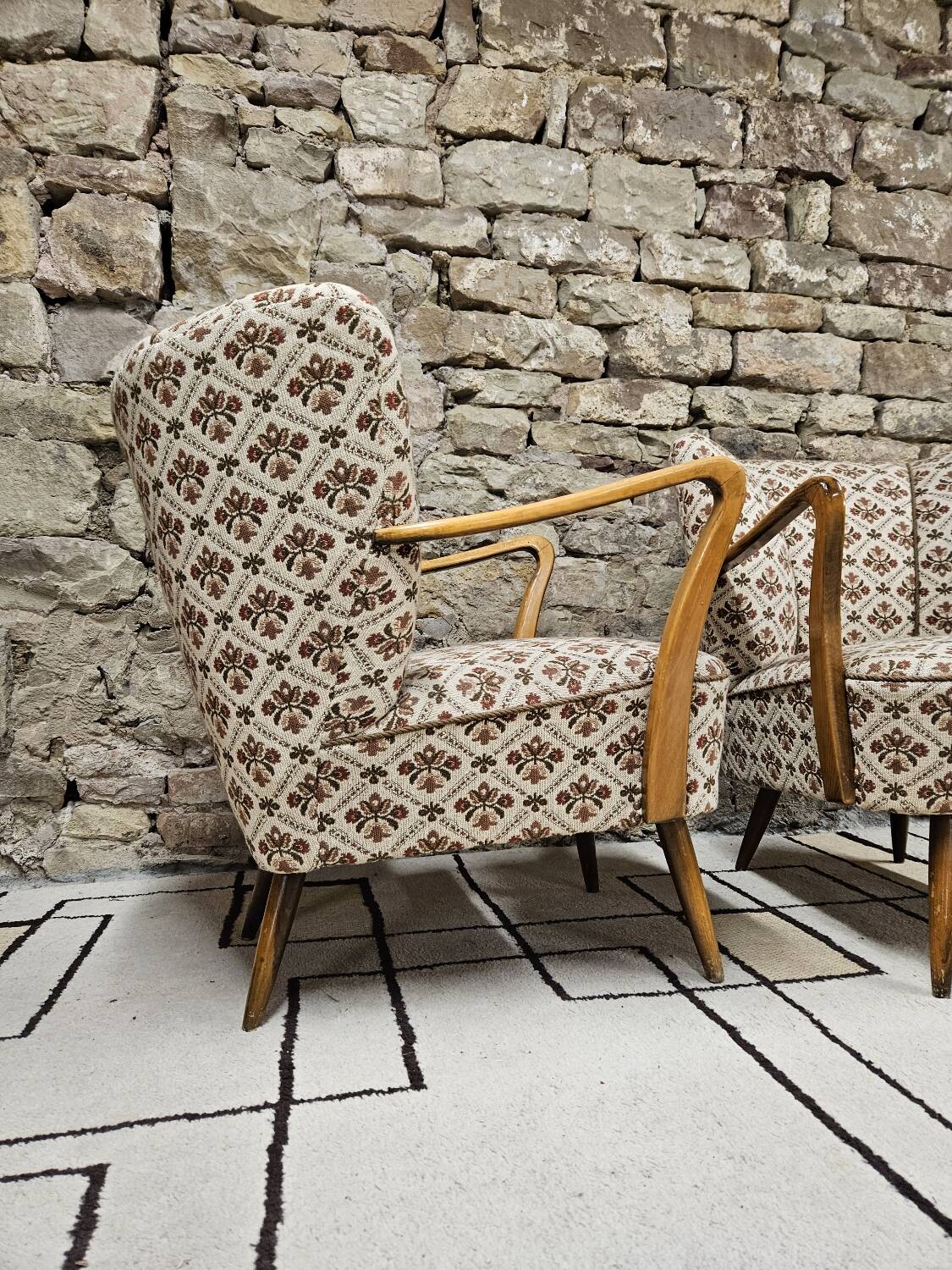 Pair of 1960 flowered armchairs
