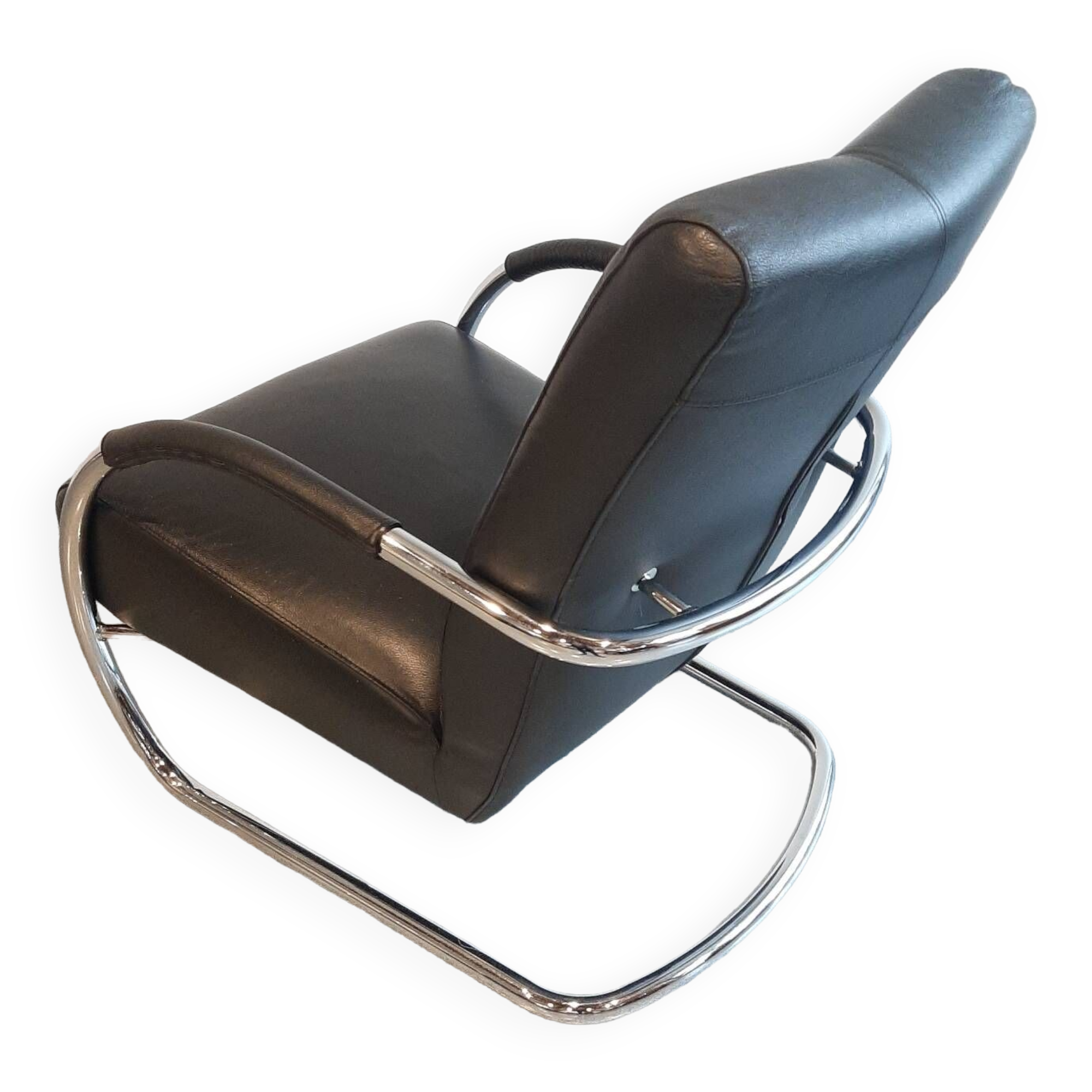 Pair of tubular armchairs