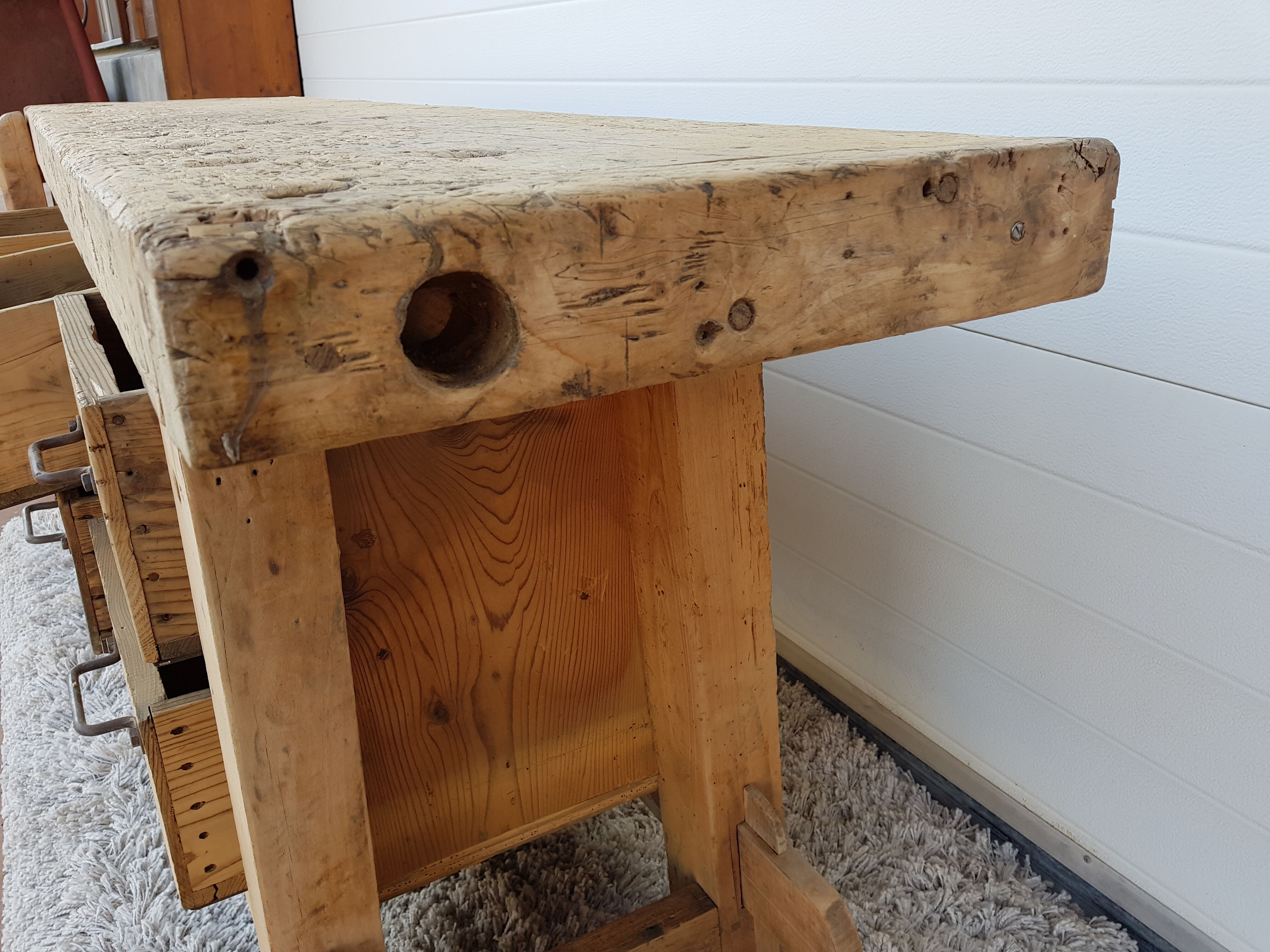 Farm's old establishment