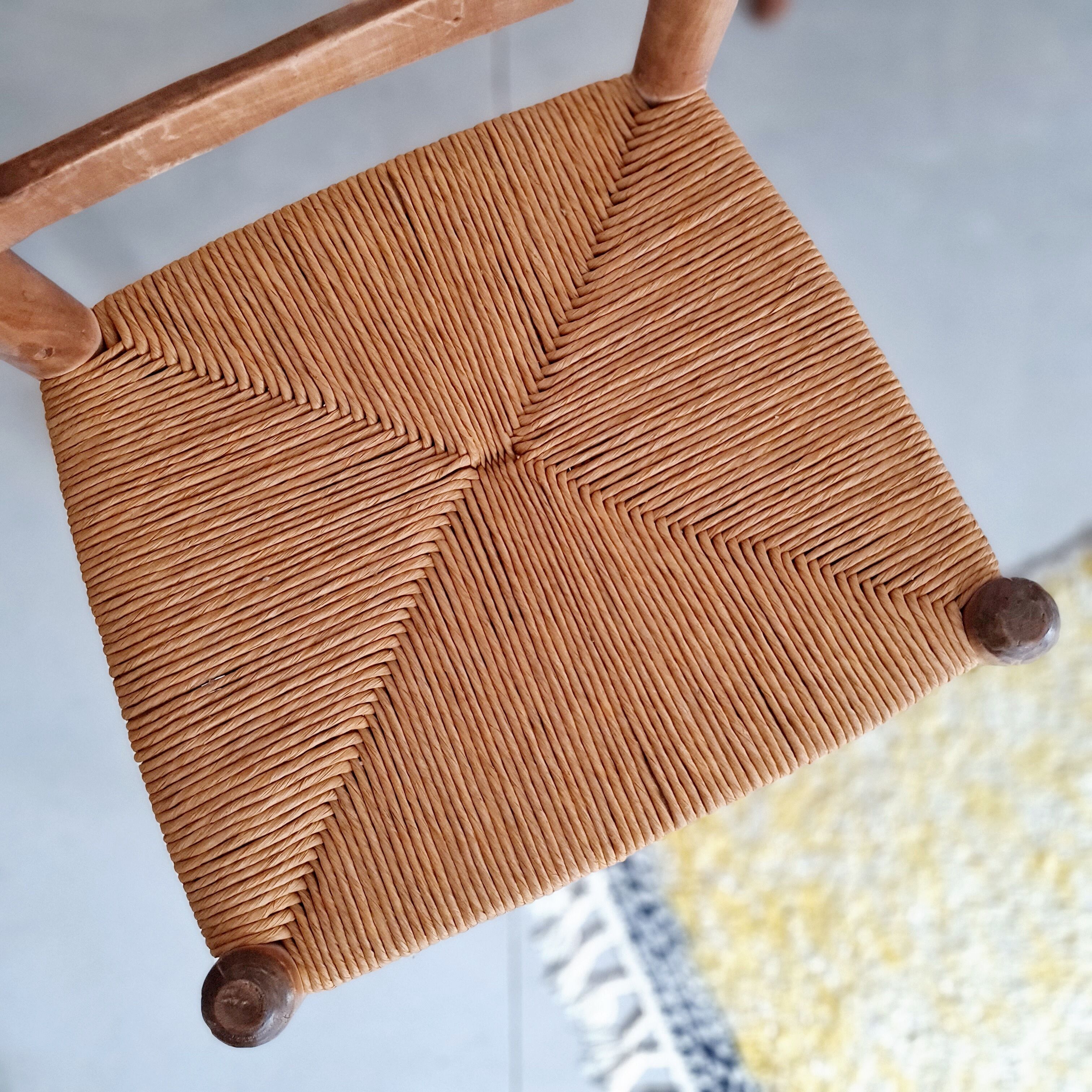 Paire de chaises en bois et paille