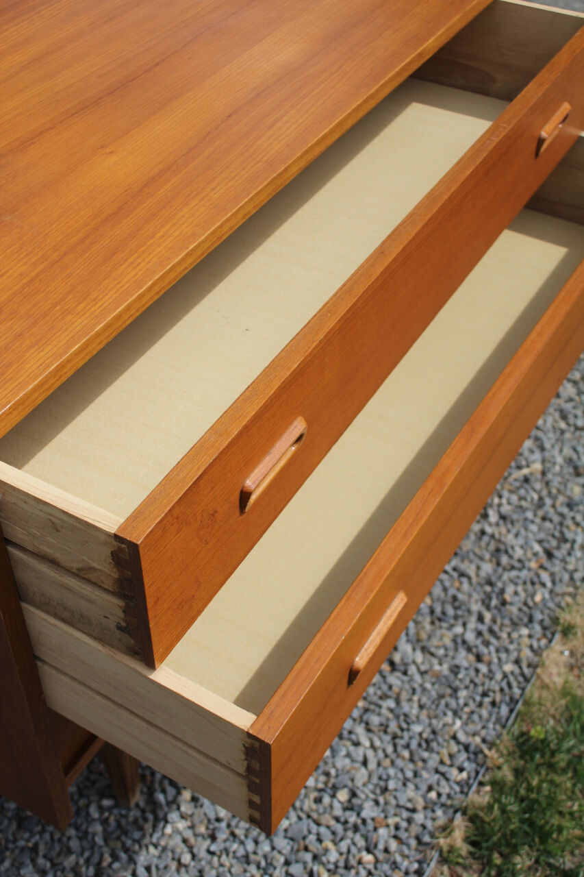 Vintage Chest of drawets