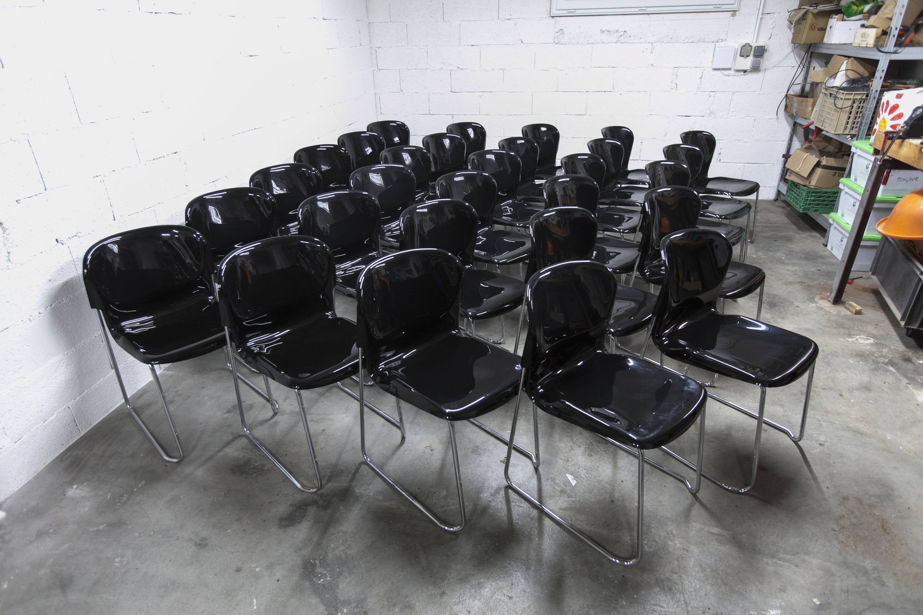 Set of 29 stackable SM400 chairs designed by Gerd Lange in 1980 by Drabert
