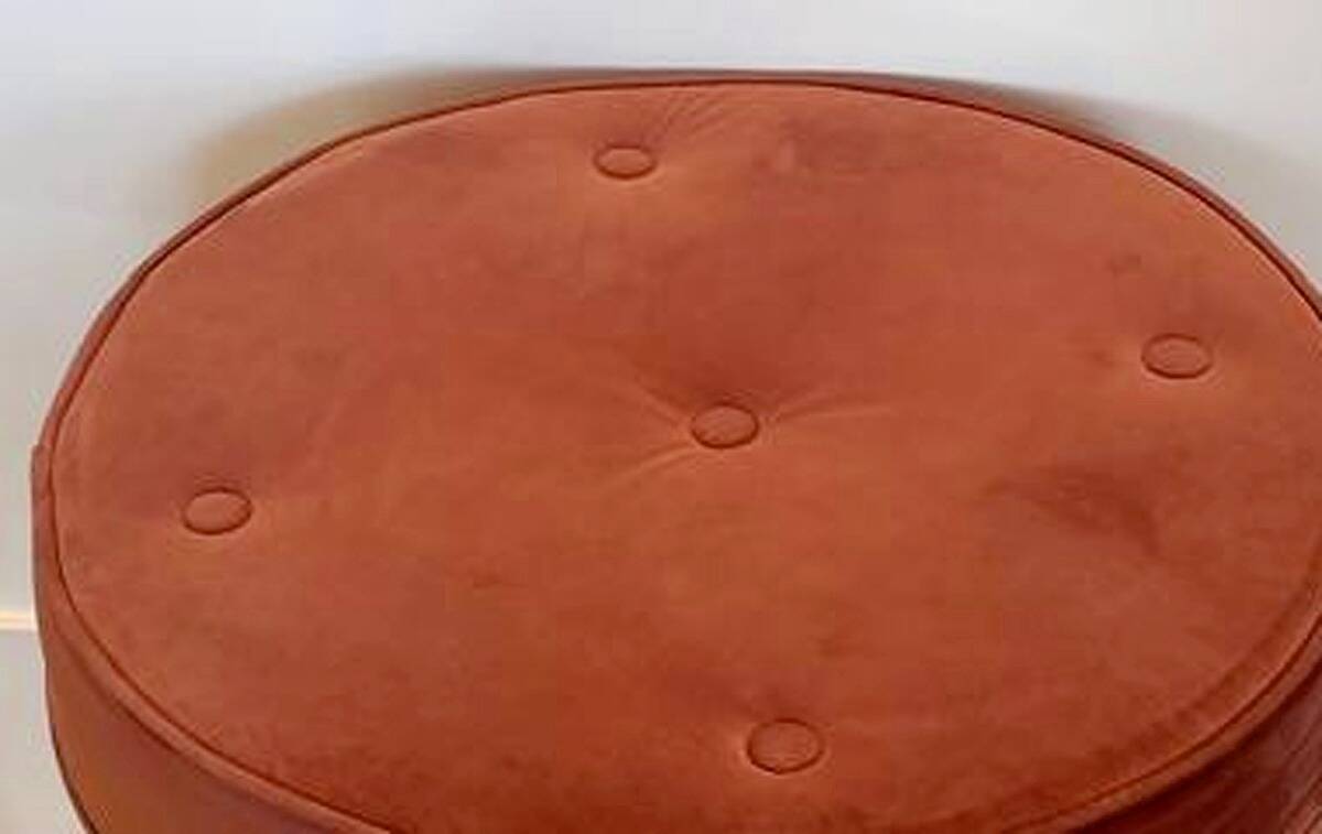 Round pink velvet tufted pouf NV Gallery