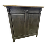 Flemish tavern counter