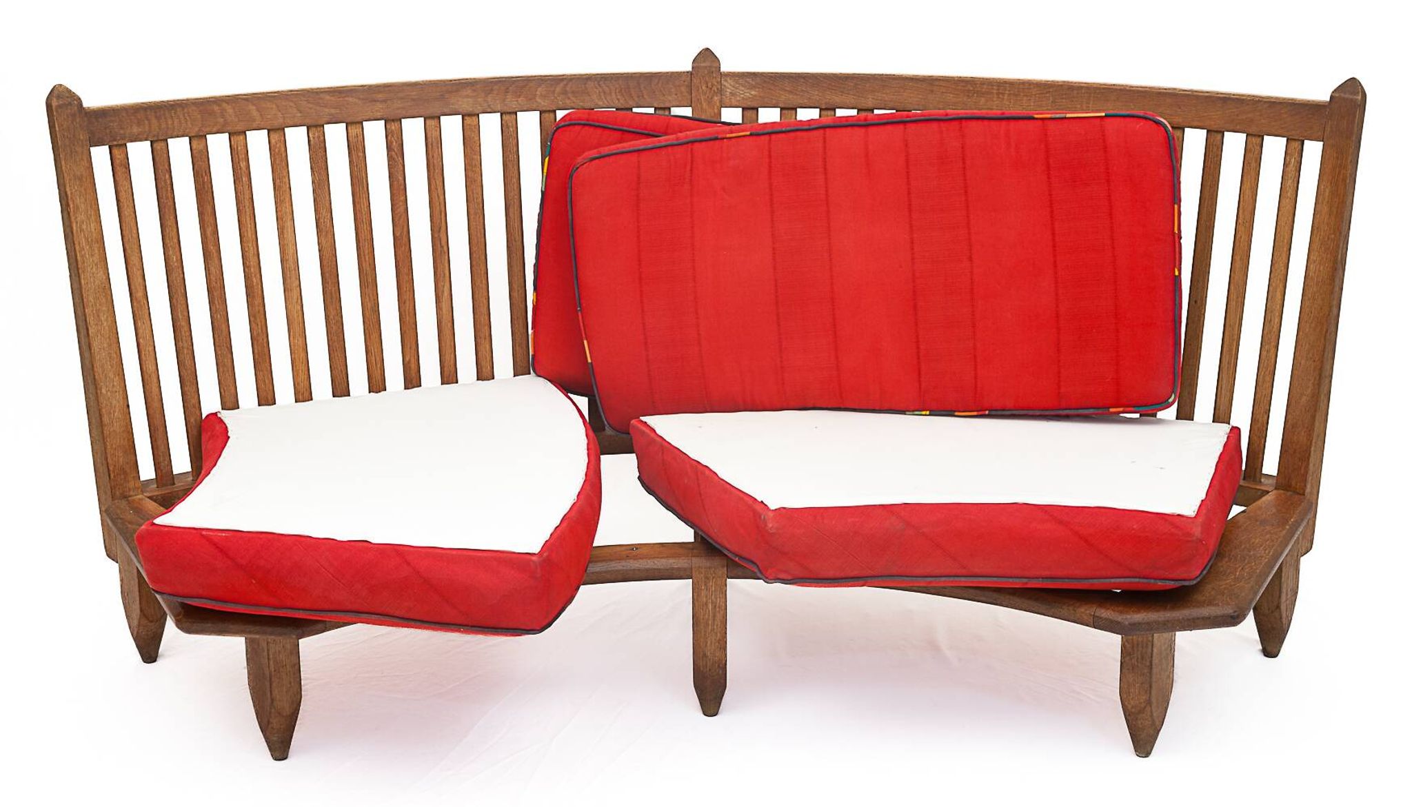 Guillerme and Chambron curved bench