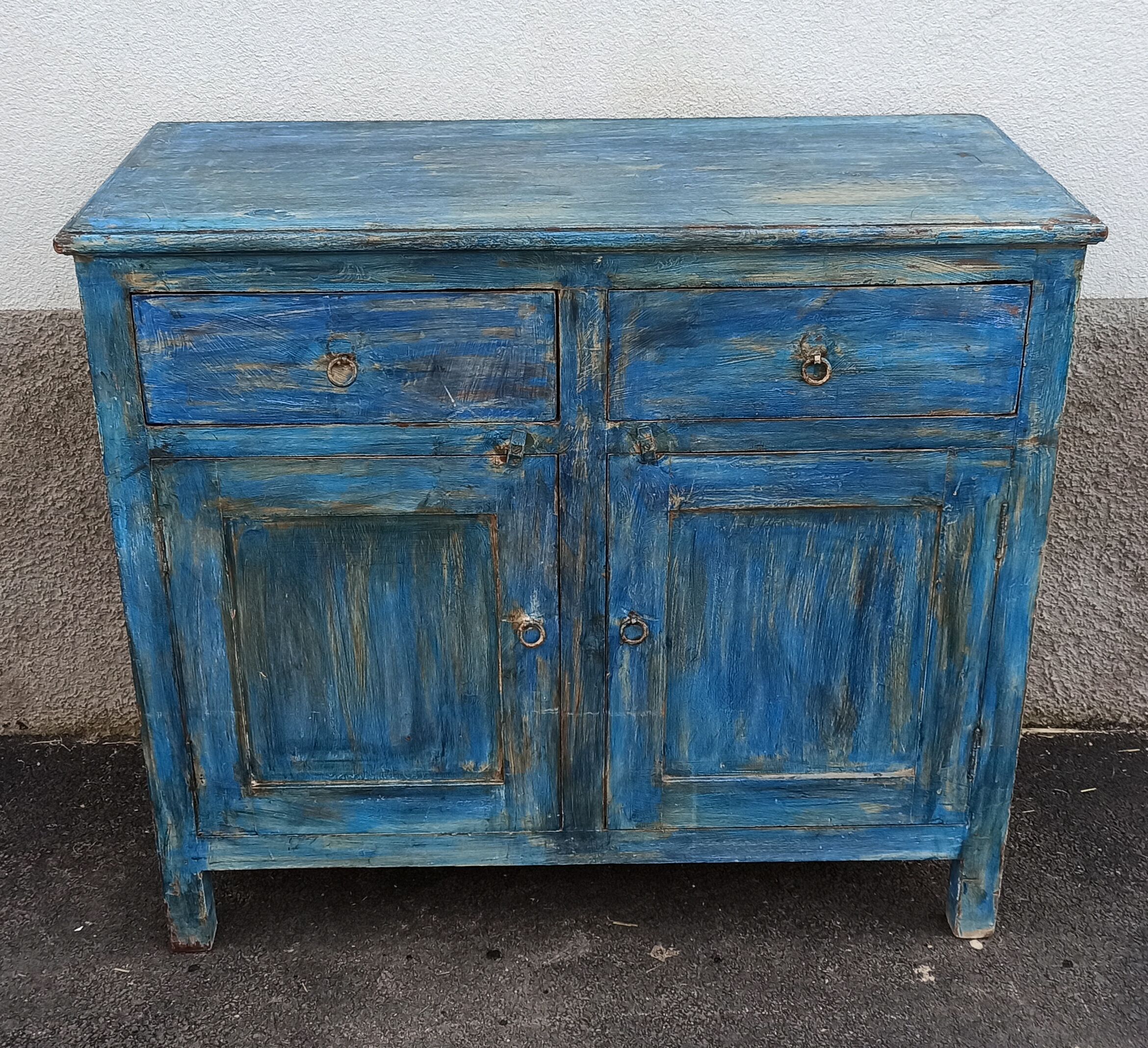 Blue wooden buffet with 2 drawers and 2 doors
