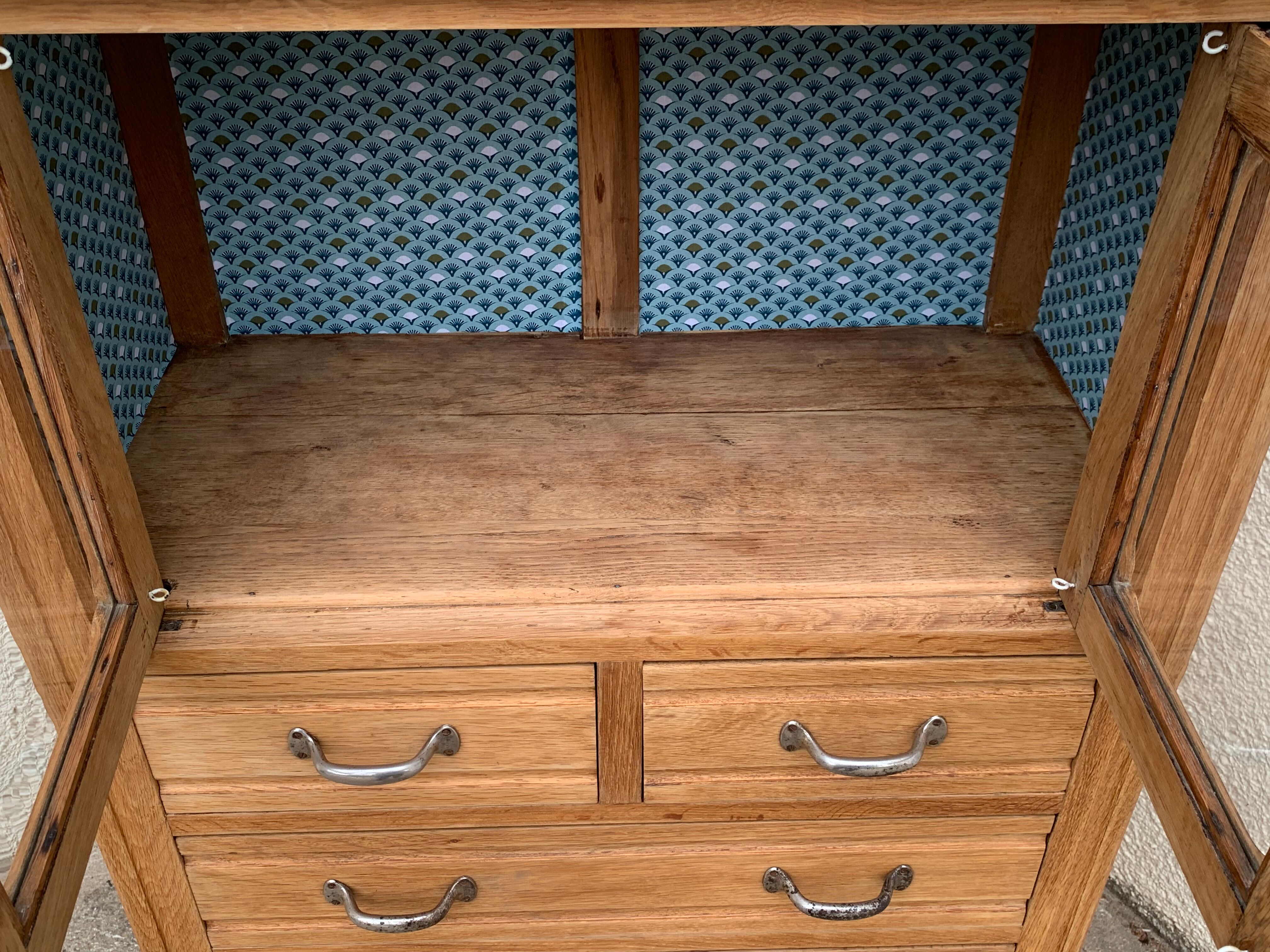 Buffet parisien vitré 1920 bois brut massif
