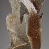 Soliflore Bizen pottery sculpture from Mori Taiga, Japan
