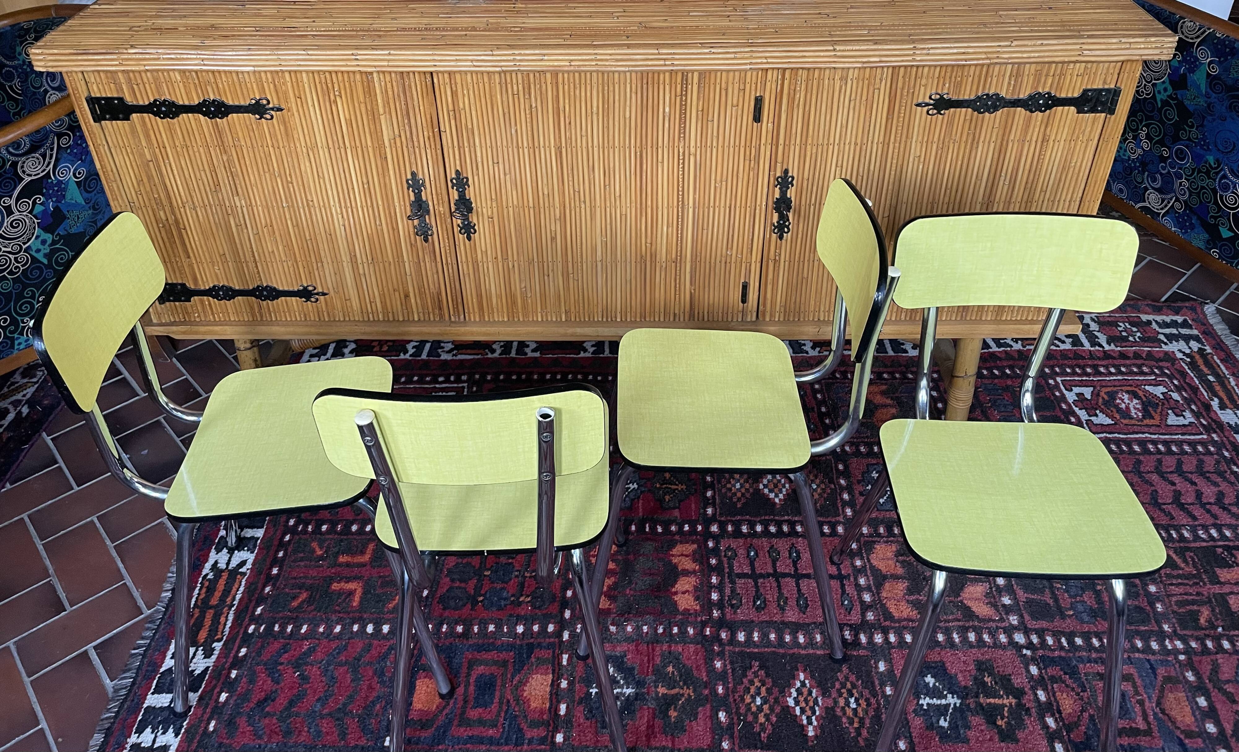 Chaises en formica 1960