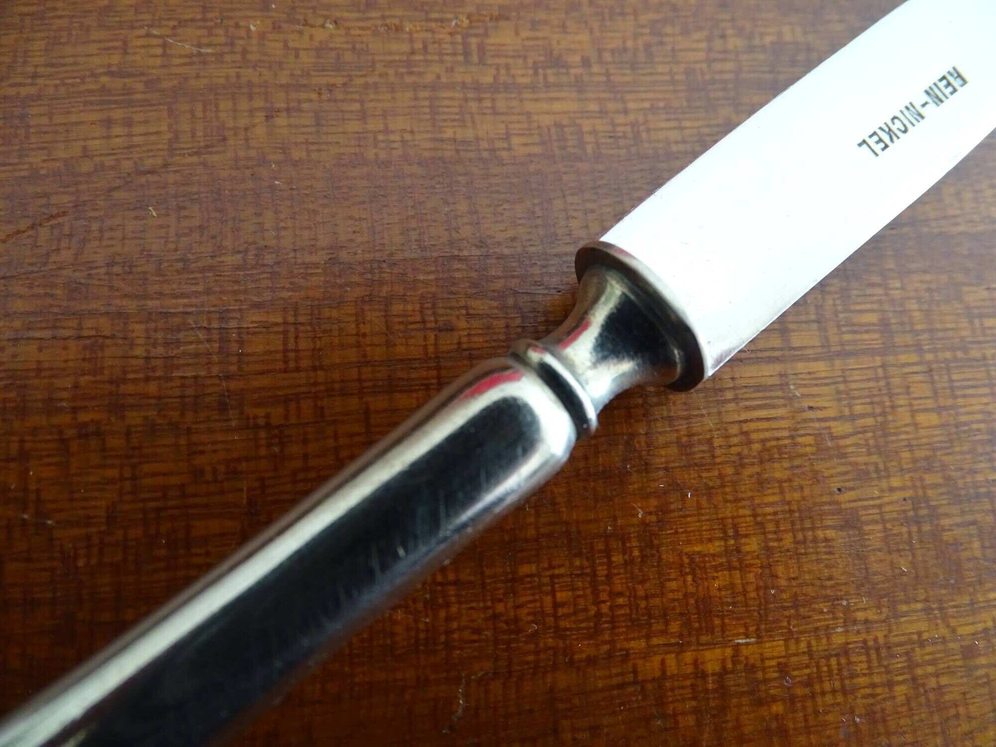 12 Alpacca Silver Metal Art Deco dessert knives in case