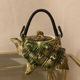 Shell teapot