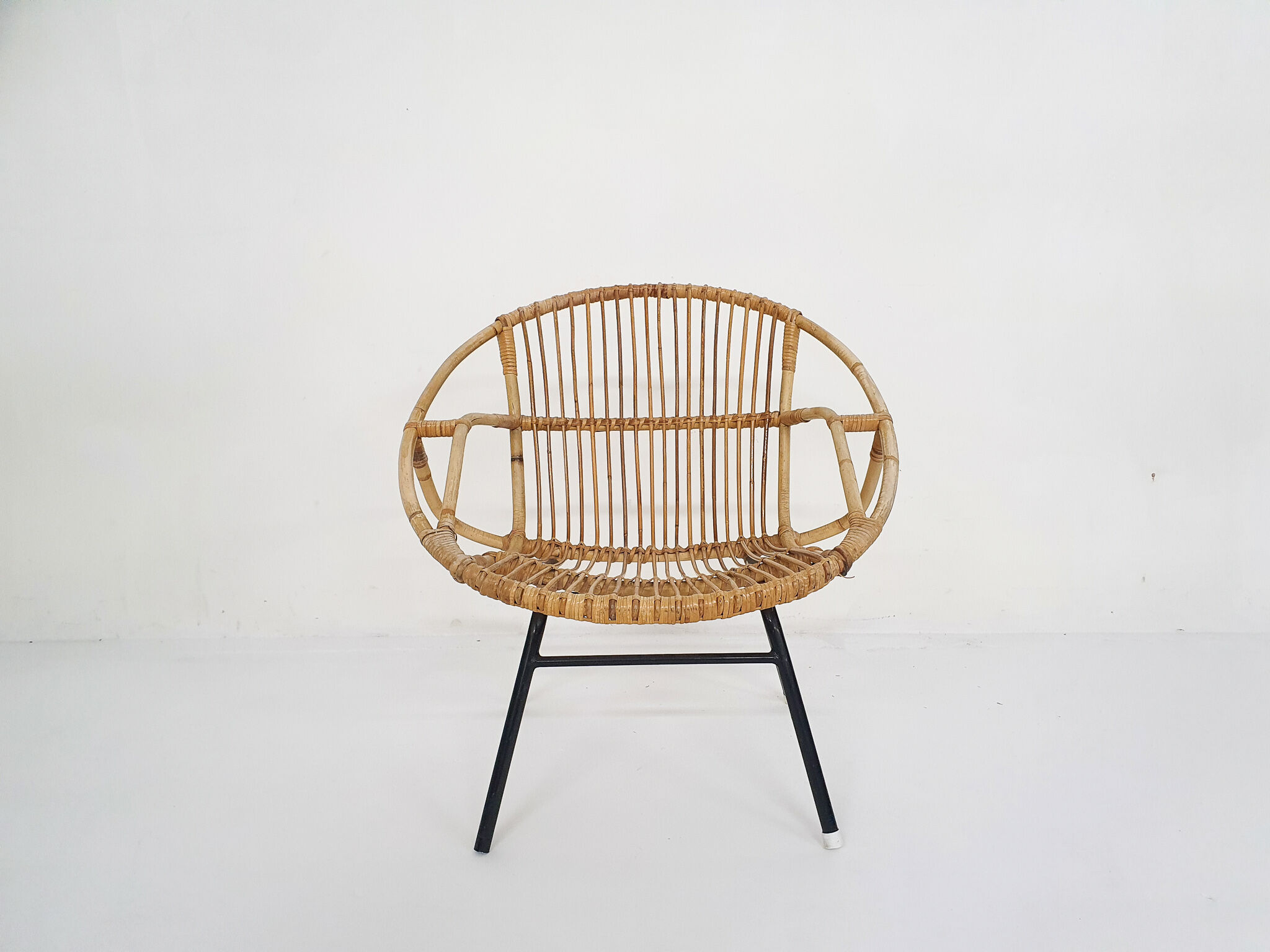 Rohe Noordwolde rattan and metal lounge chair, The Netherlands 1950's