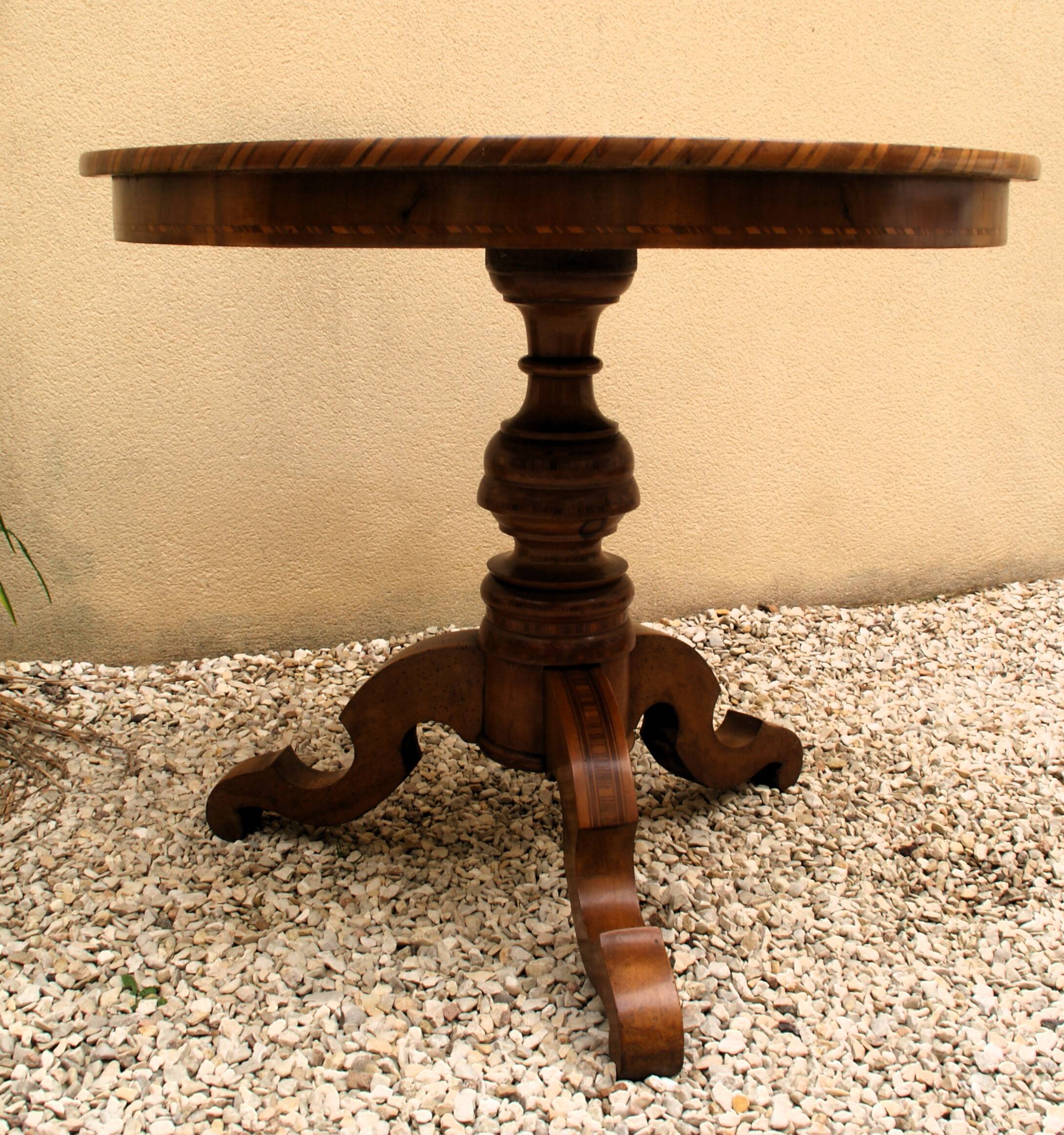 Guéridon tripode en Marqueterie XIXe