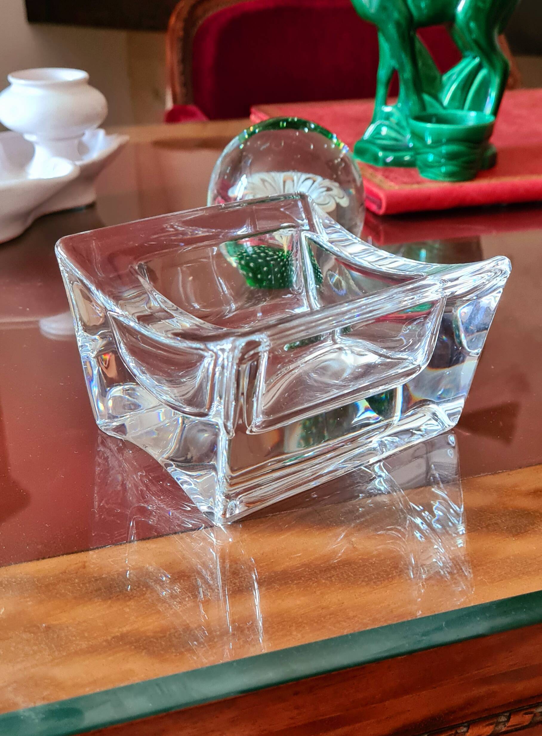 Vannes crystal pocket tray or paperweight