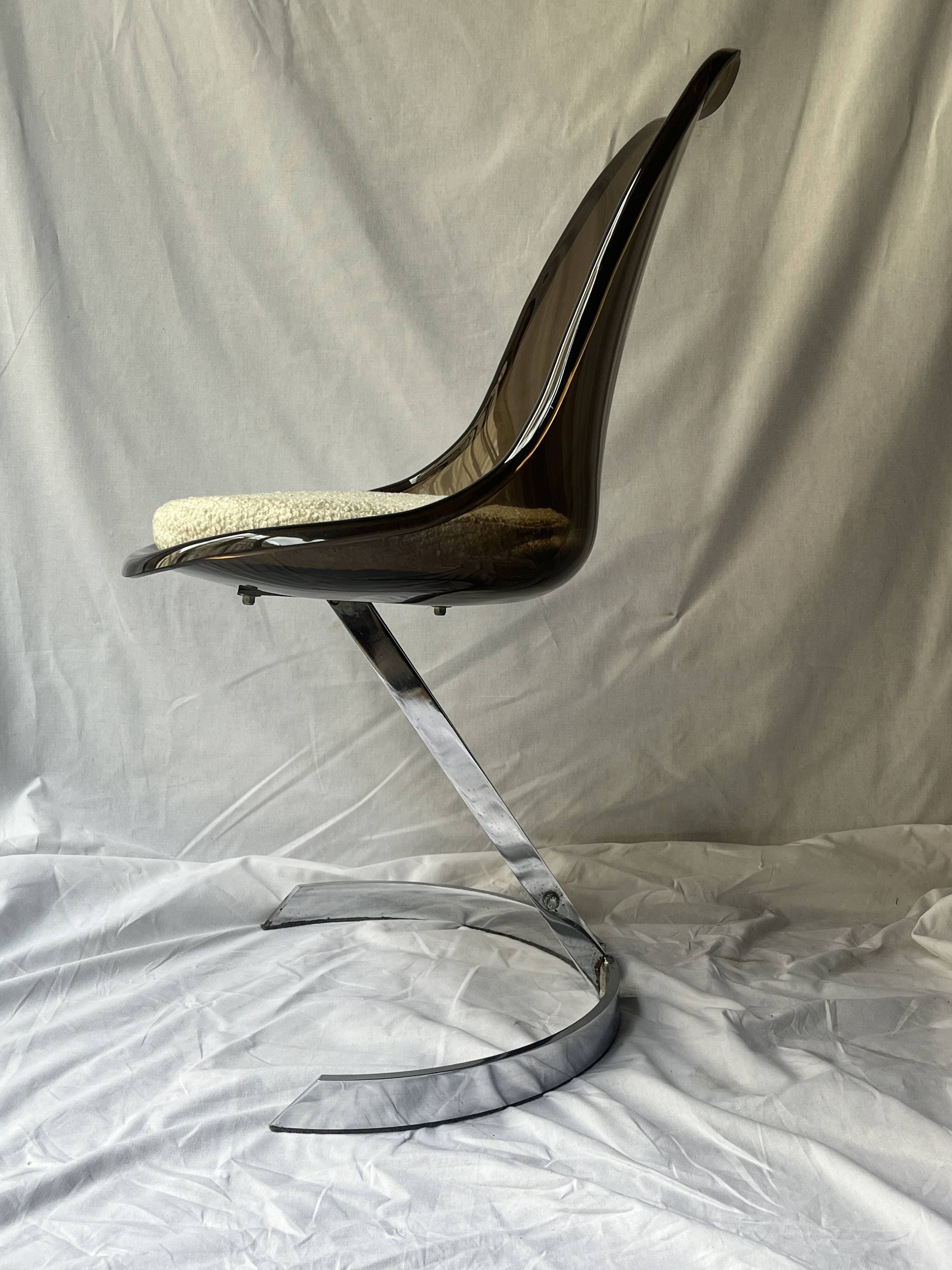 tulip chair in smoked plexiglass and chrome by Boris Tabacoff, design 1970