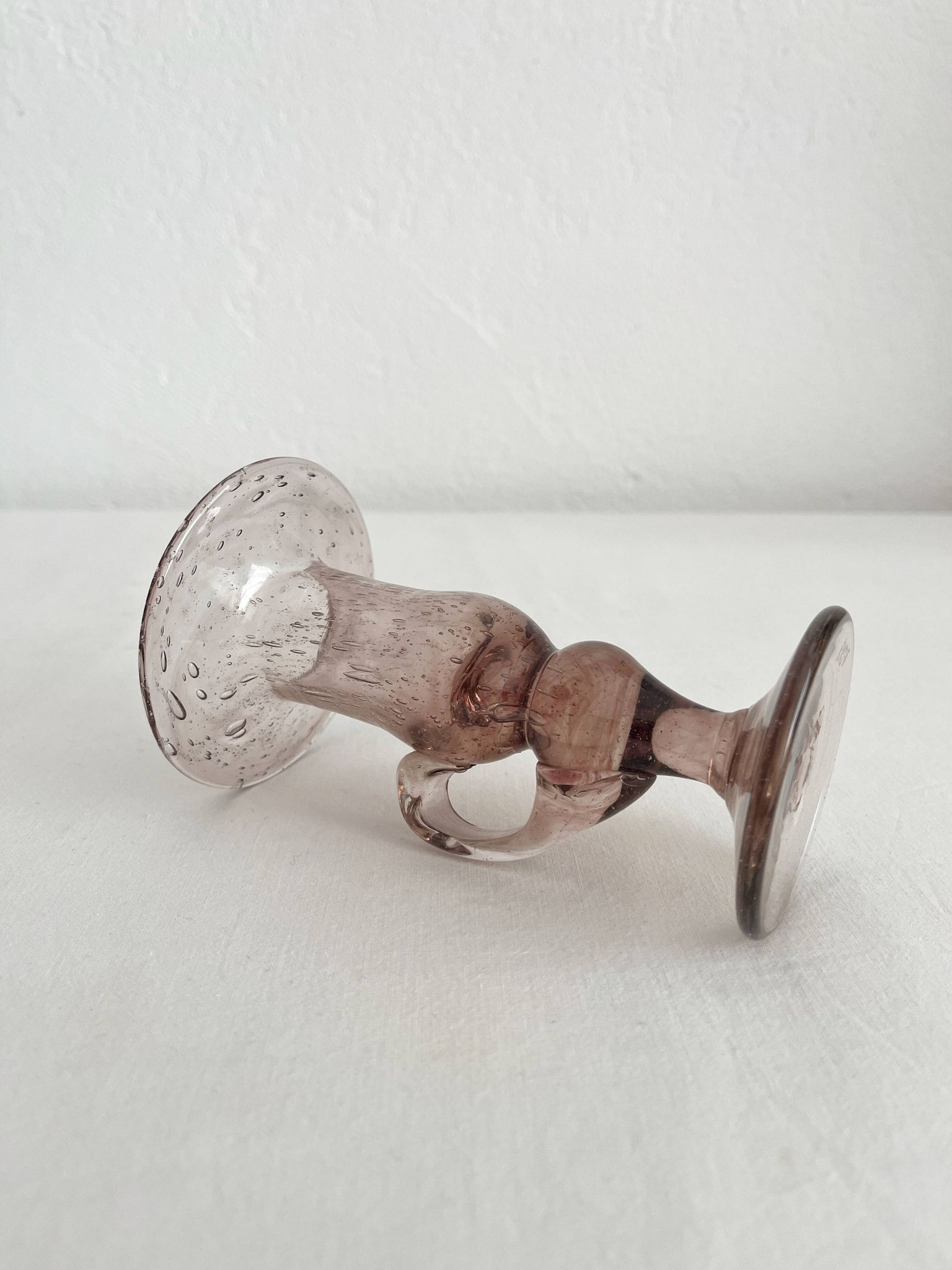 Bougeoir en verre soufflé bullé Biot vintage