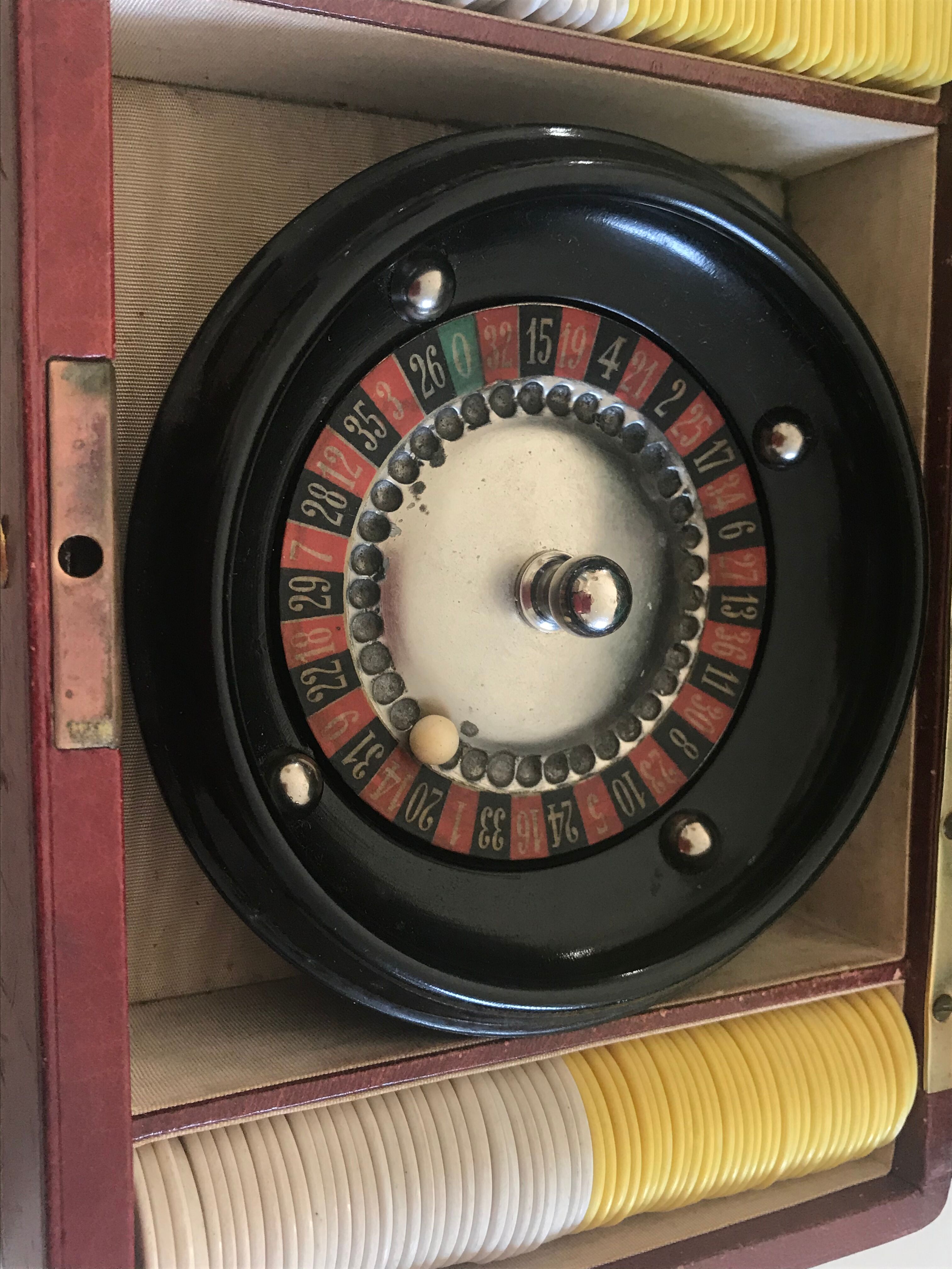 Vintage leather game box