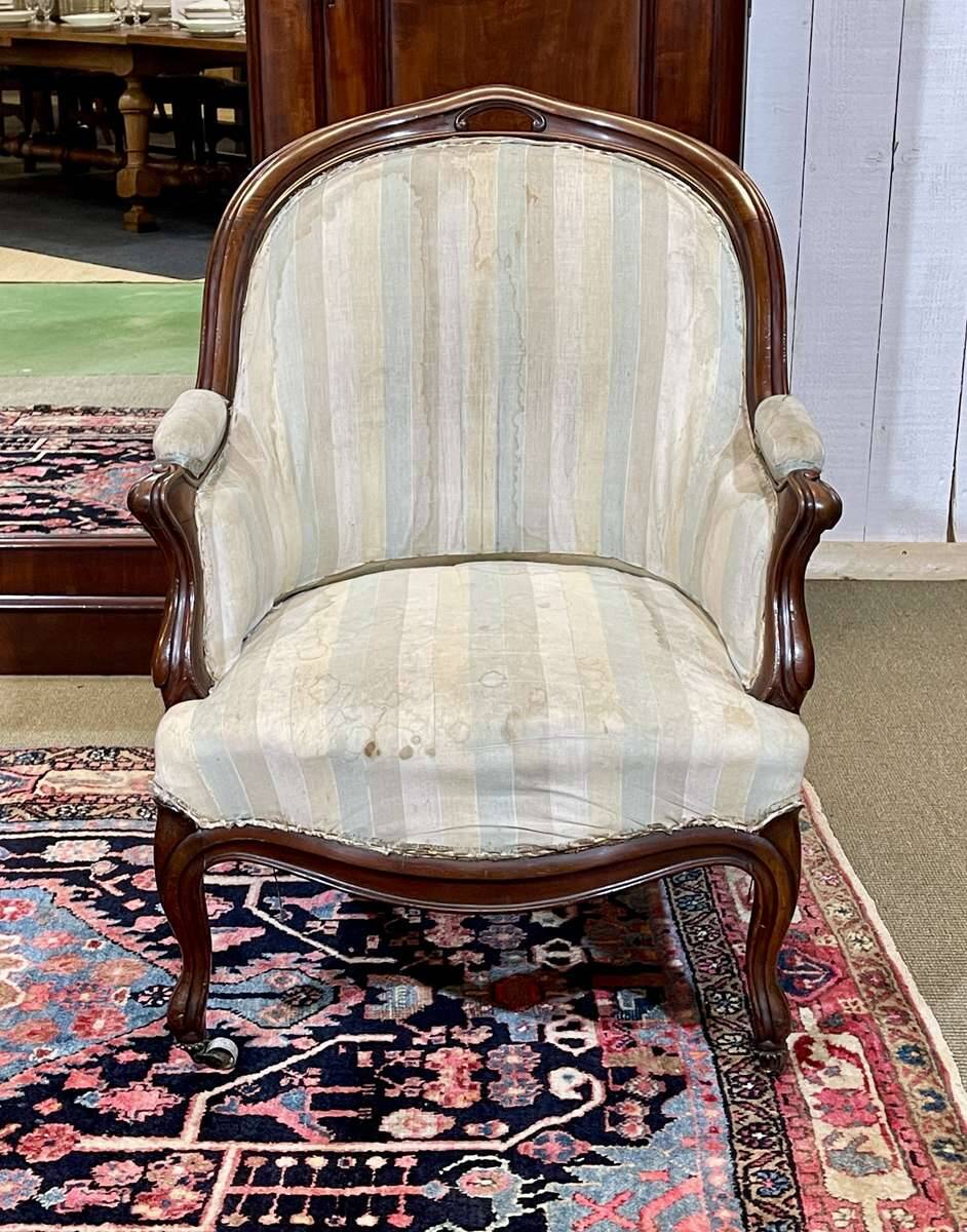 Napoleon III bergère in mahogany from the late 19th century to be reupholstered.